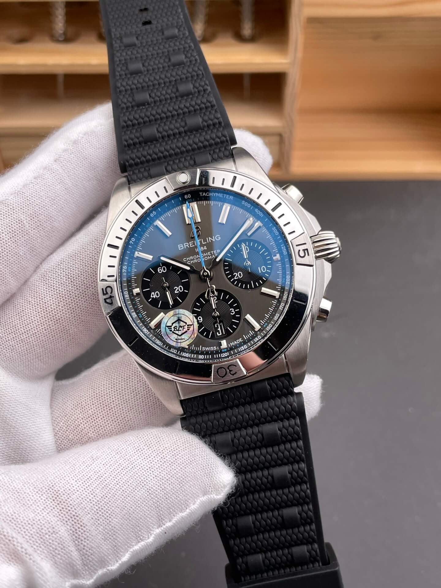 Breitling Replica Chronomat B01 42 Super Clone Watch EB0134101M1S1