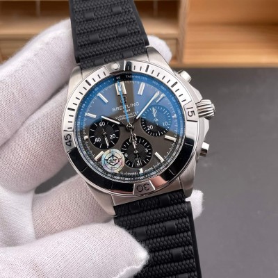 Breitling Replica Chronomat B01 42 Super Clone Watch EB0134101M1S1