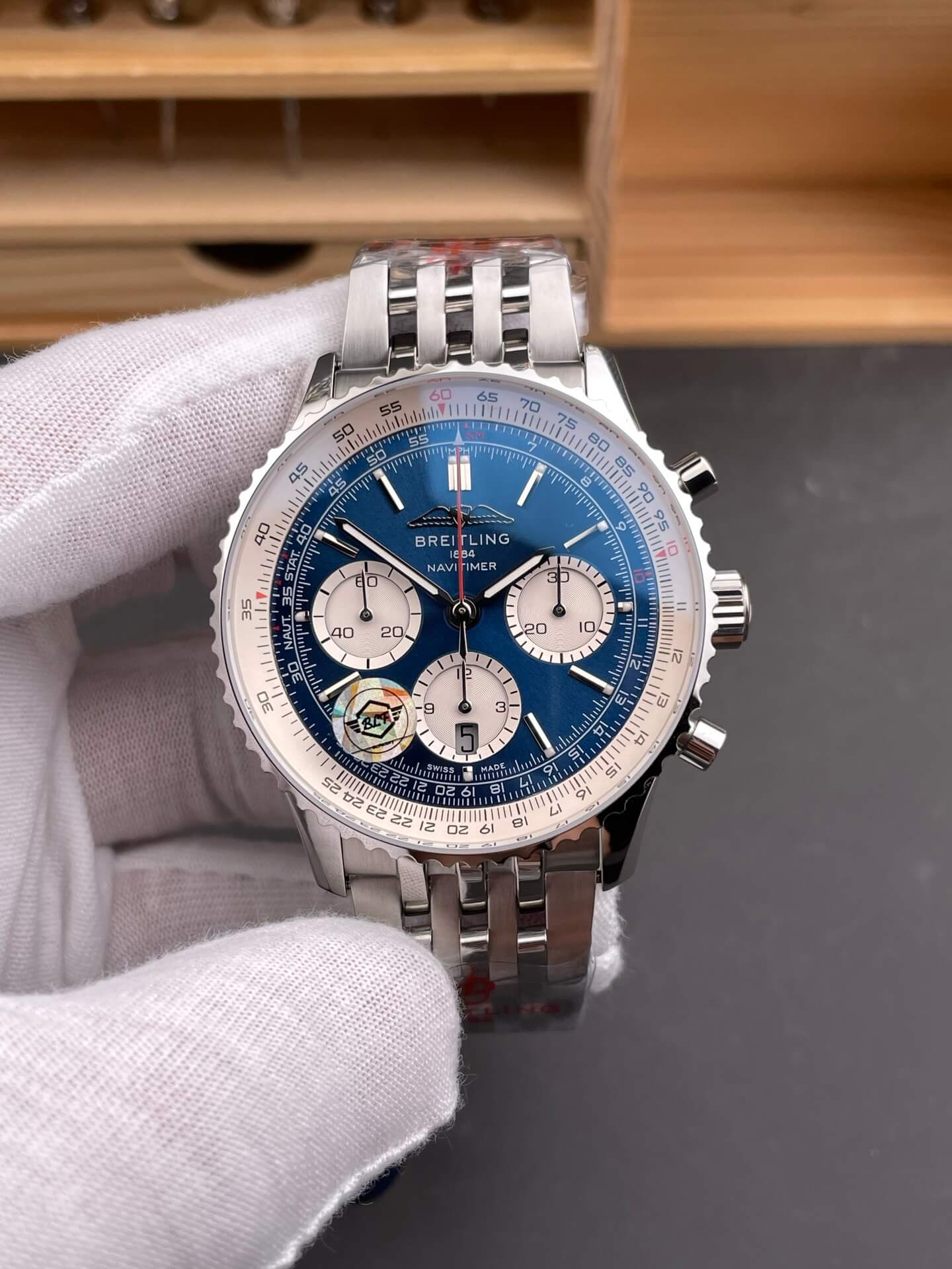 Breitling Replica Navitimer B01 Chronograph 43 Super Clone Watch AB0121211B3A1