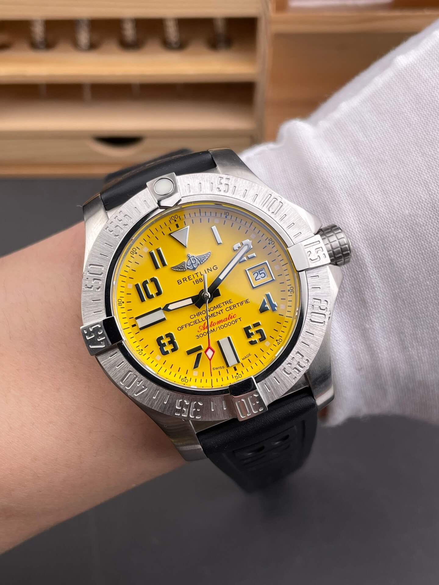 Breitling Replica Avenger II Seawolf Super Clone Watch  A17331101I1S2