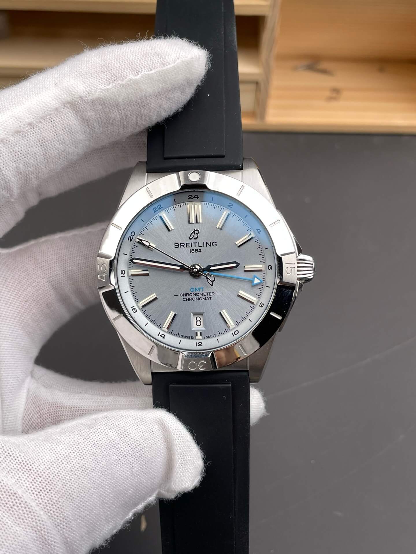 Breitling Replica Chronomat Automatic GMT 40 Super Clone Watch P32398101C1S1 Breitling Replica Chronomat Automatic GMT 40 Super Clone Watch P32398101C1S1