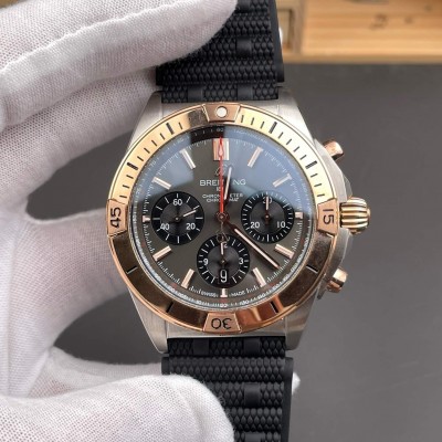 Breitling Replica Chronomat B01 42 Super Clone Watch UB0134101B1S1