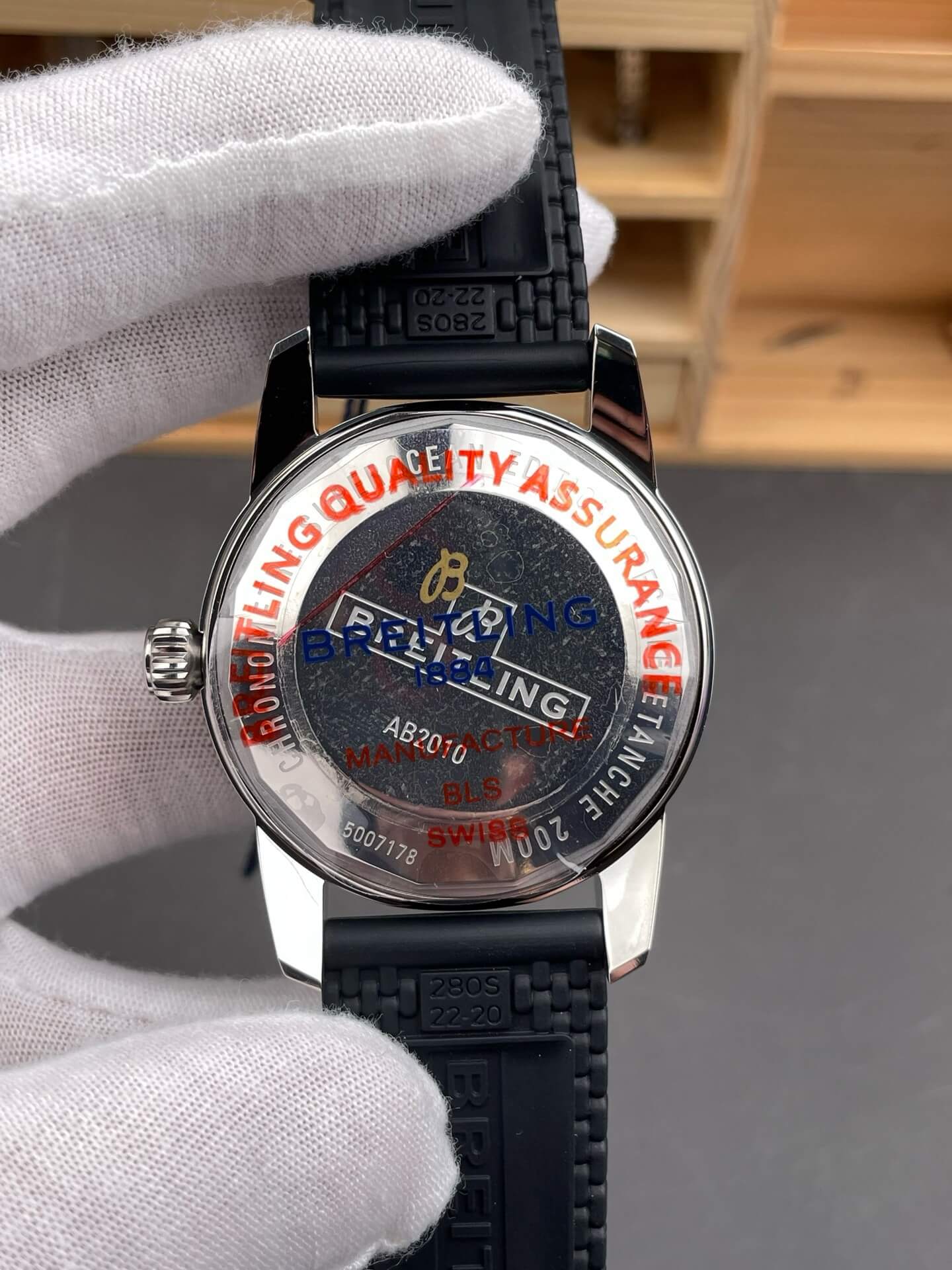 Breitling Replica Superocean Heritage B20 Automatic 42 Super Clone Watch UB2010121B1S1