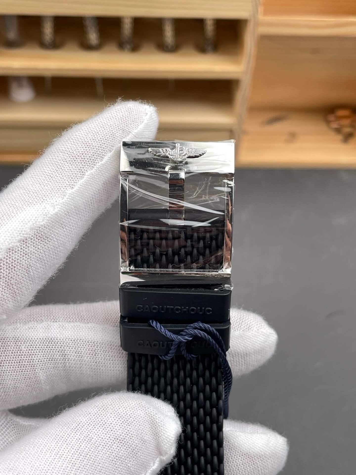 Breitling Replica Superocean Heritage B20 Automatic 42 Super Clone Watch UB2010121B1S1