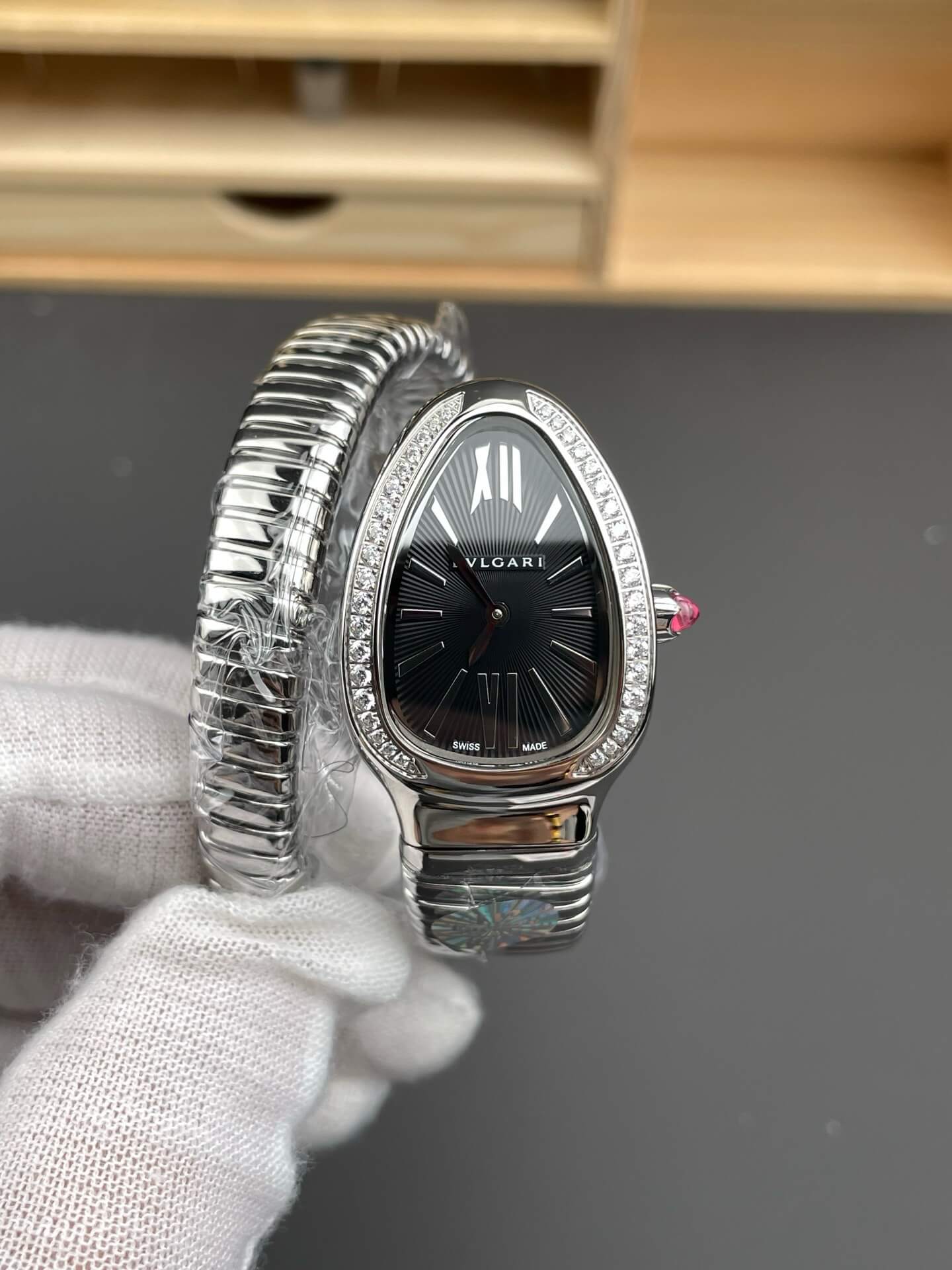 Bvlgari Replica Serpenti Tubogas Super Clone Watch 103434 Bvlgari Replica Serpenti Tubogas Super Clone Watch 103434