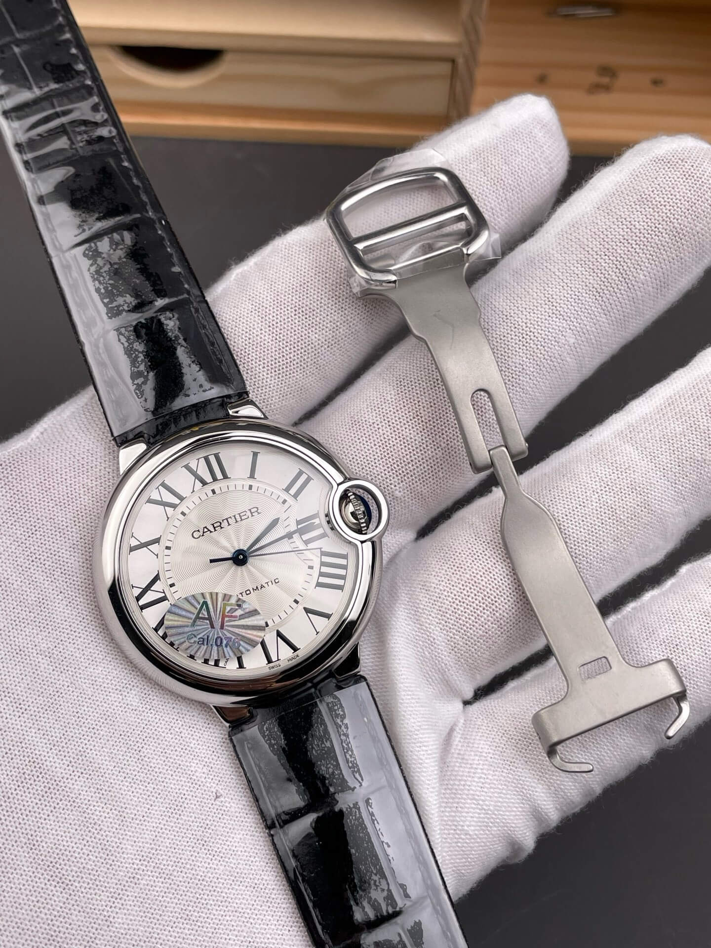 Cartier Replica Ballon Bleu Watch Super Clone WSBB0028