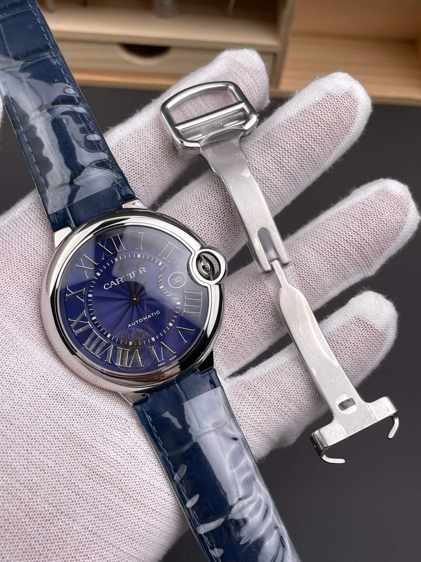 Cartier Replica Ballon Bleu Watch Super Clone WSBB0027 Cartier Replica Ballon Bleu Watch Super Clone WSBB0027