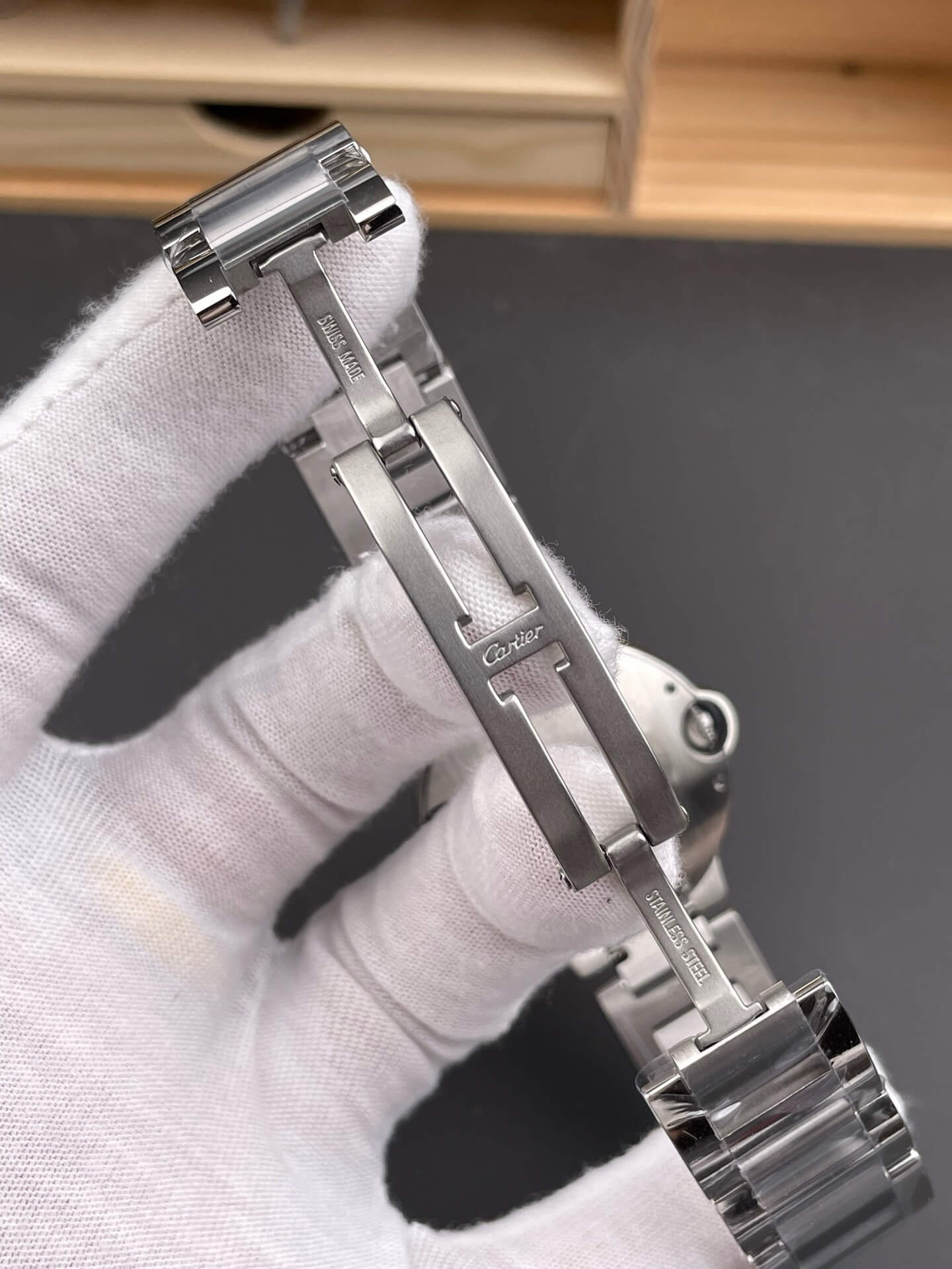 Cartier Replica Ballon Bleu Watch Super Clone W6920041 Cartier Replica Ballon Bleu Watch Super Clone W6920041