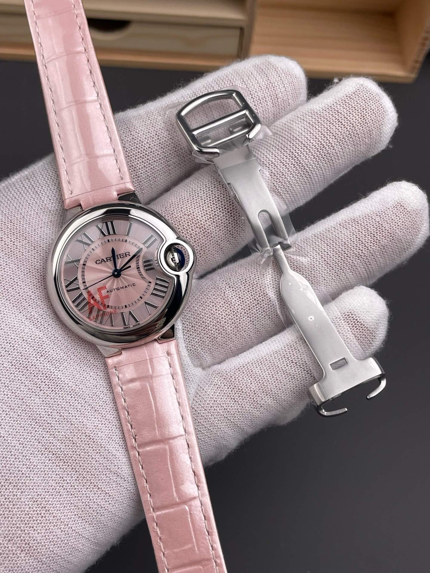 Cartier Replica Ballon Bleu Watch Super Clone WSBB0002 Cartier Replica Ballon Bleu Watch Super Clone WSBB0002