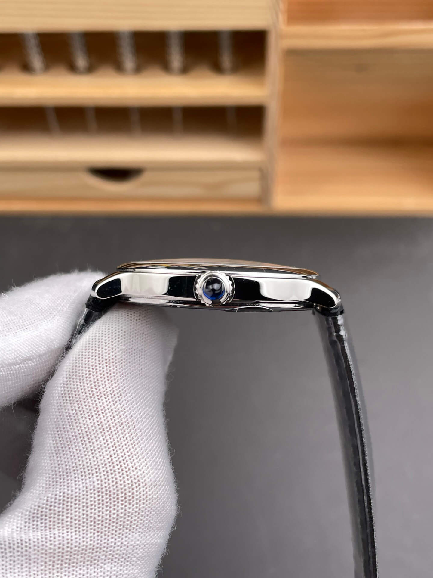 Cartier Replica Ronde Must Watch Super Clone WSRN0031