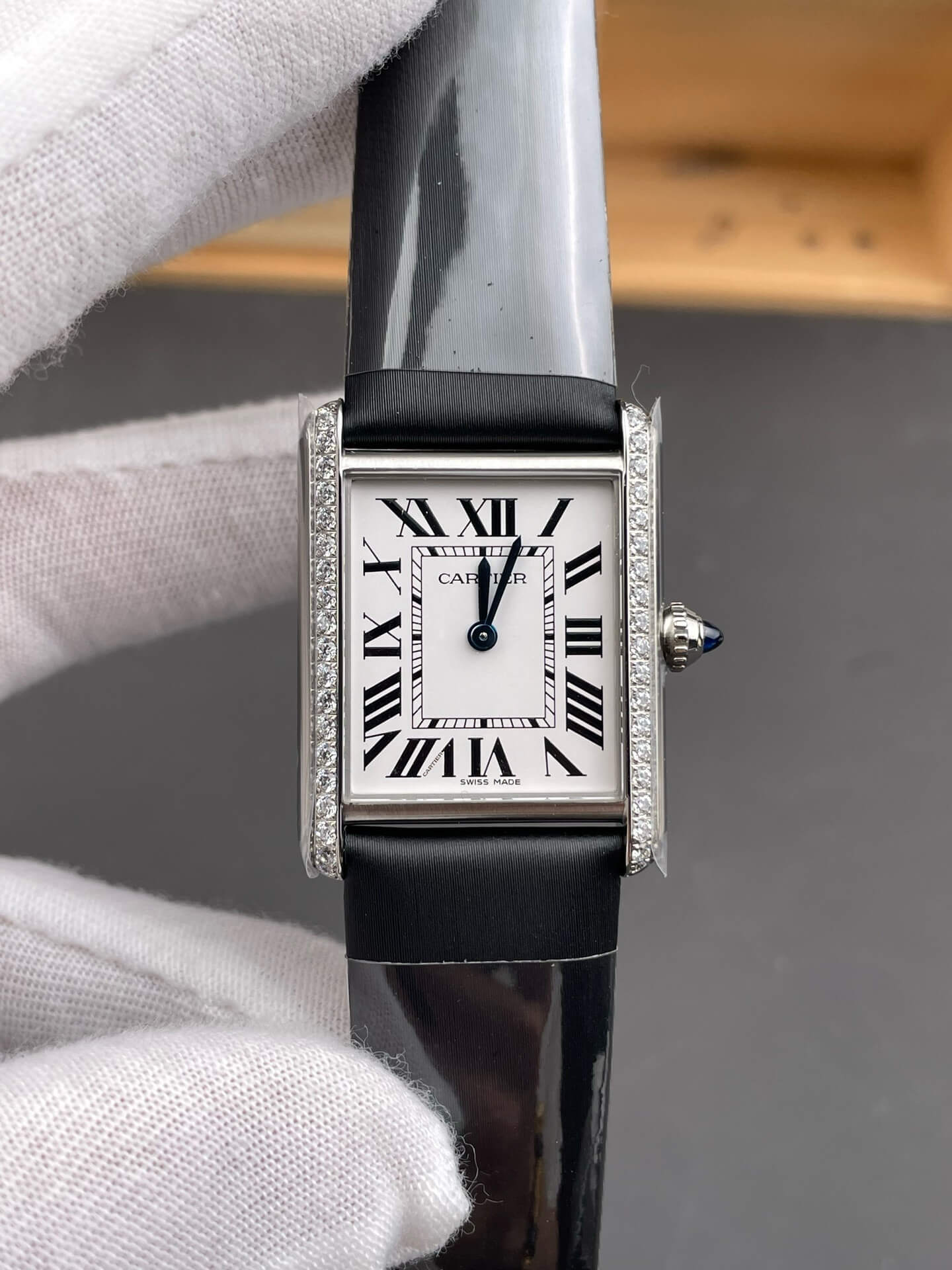 Cartier Replica Tank Must Super Clone Watch W4TA0017 Cartier Replica Tank Must Super Clone Watch W4TA0017