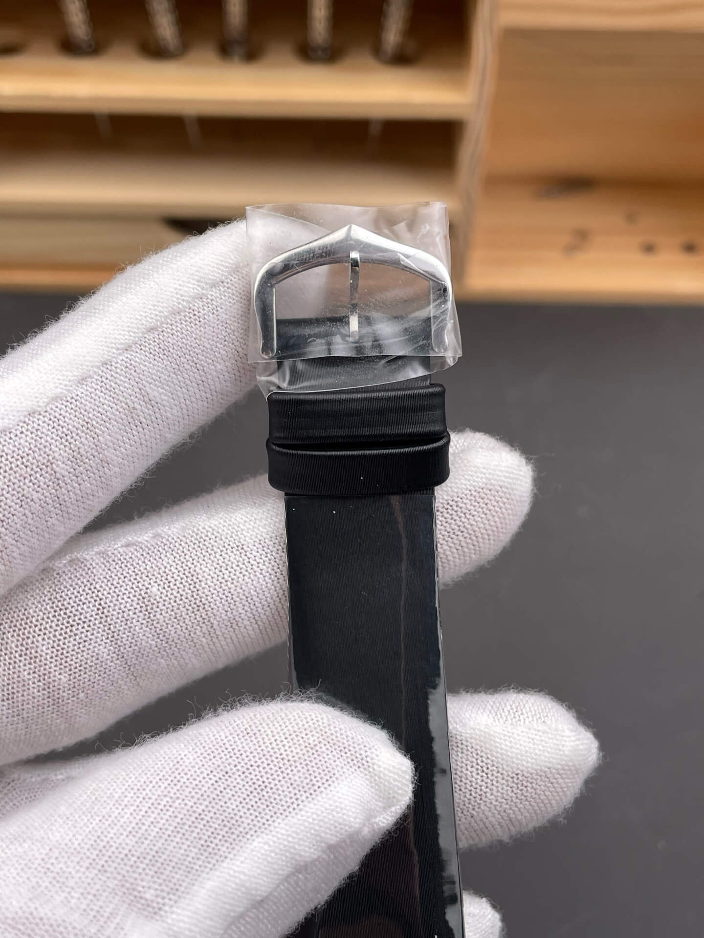 Cartier Replica Tank Must Super Clone Watch W4TA0017 Cartier Replica Tank Must Super Clone Watch W4TA0017