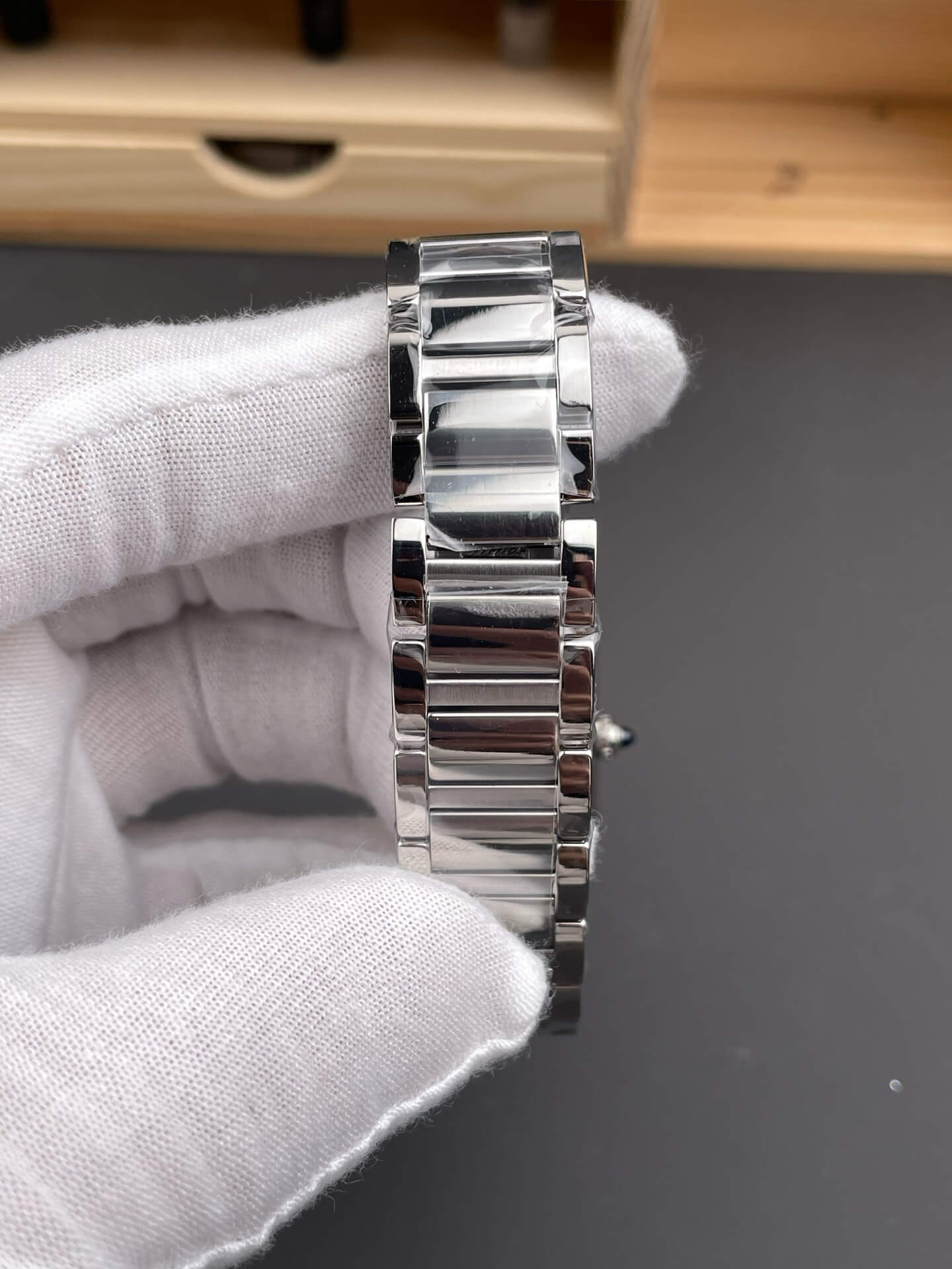 Cartier Replica Tank Must Super Clone Watch WSTA0107 Cartier Replica Tank Must Super Clone Watch WSTA0107