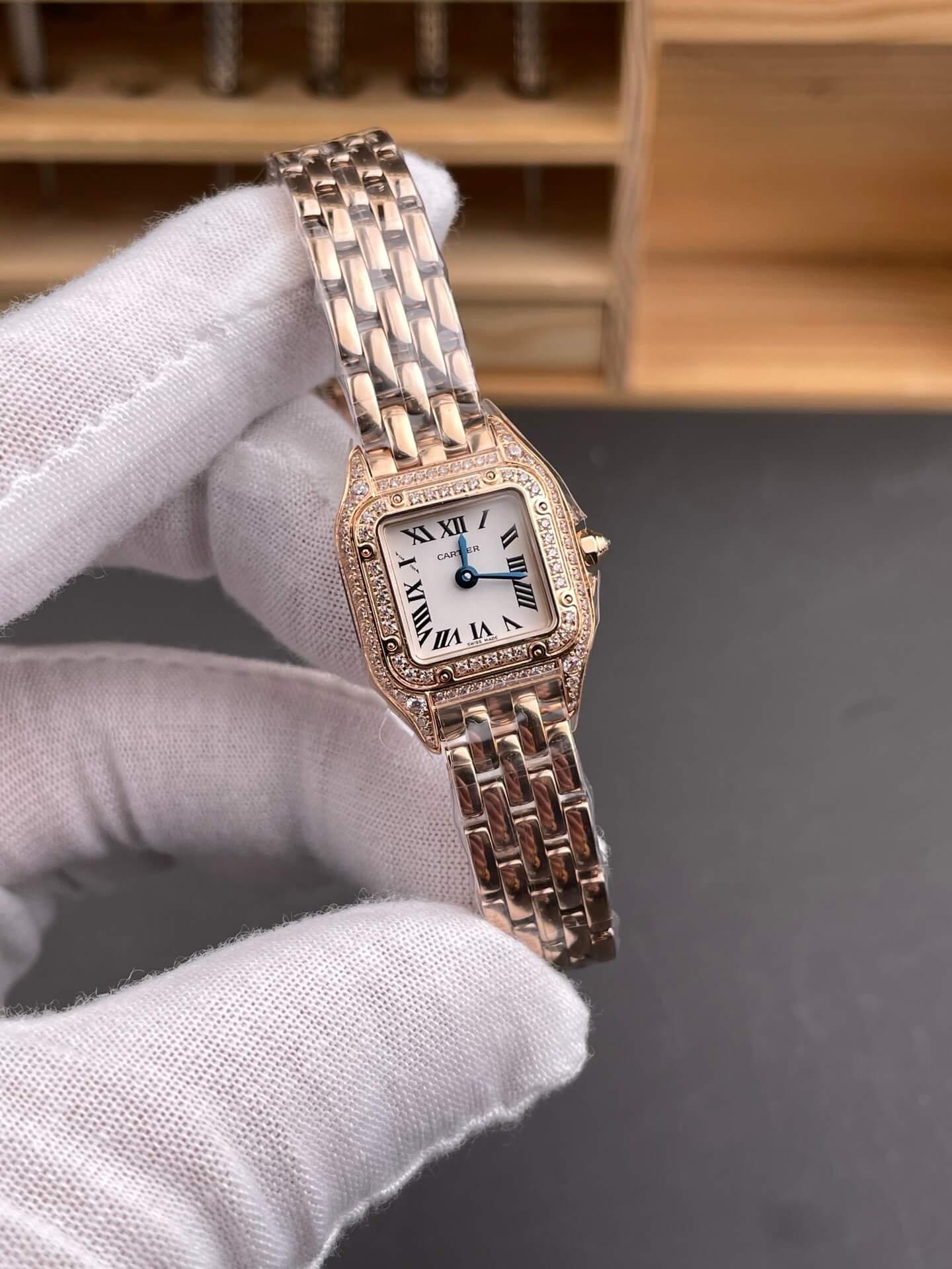 Cartier Replica Panthère Super Clone Watch WJPN0068