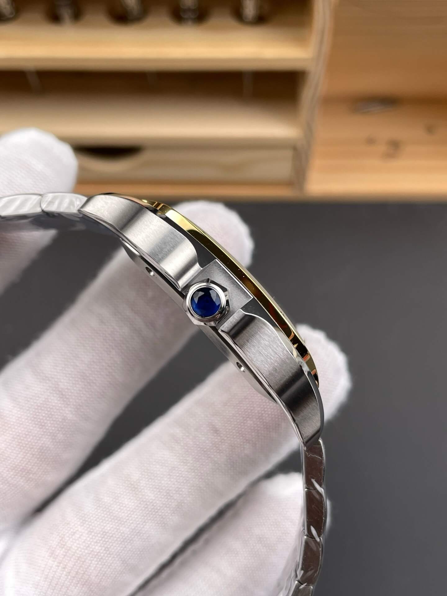 Cartier Replica Santos Super Clone Watch W2SA0009 Cartier Replica Santos Super Clone Watch W2SA0009