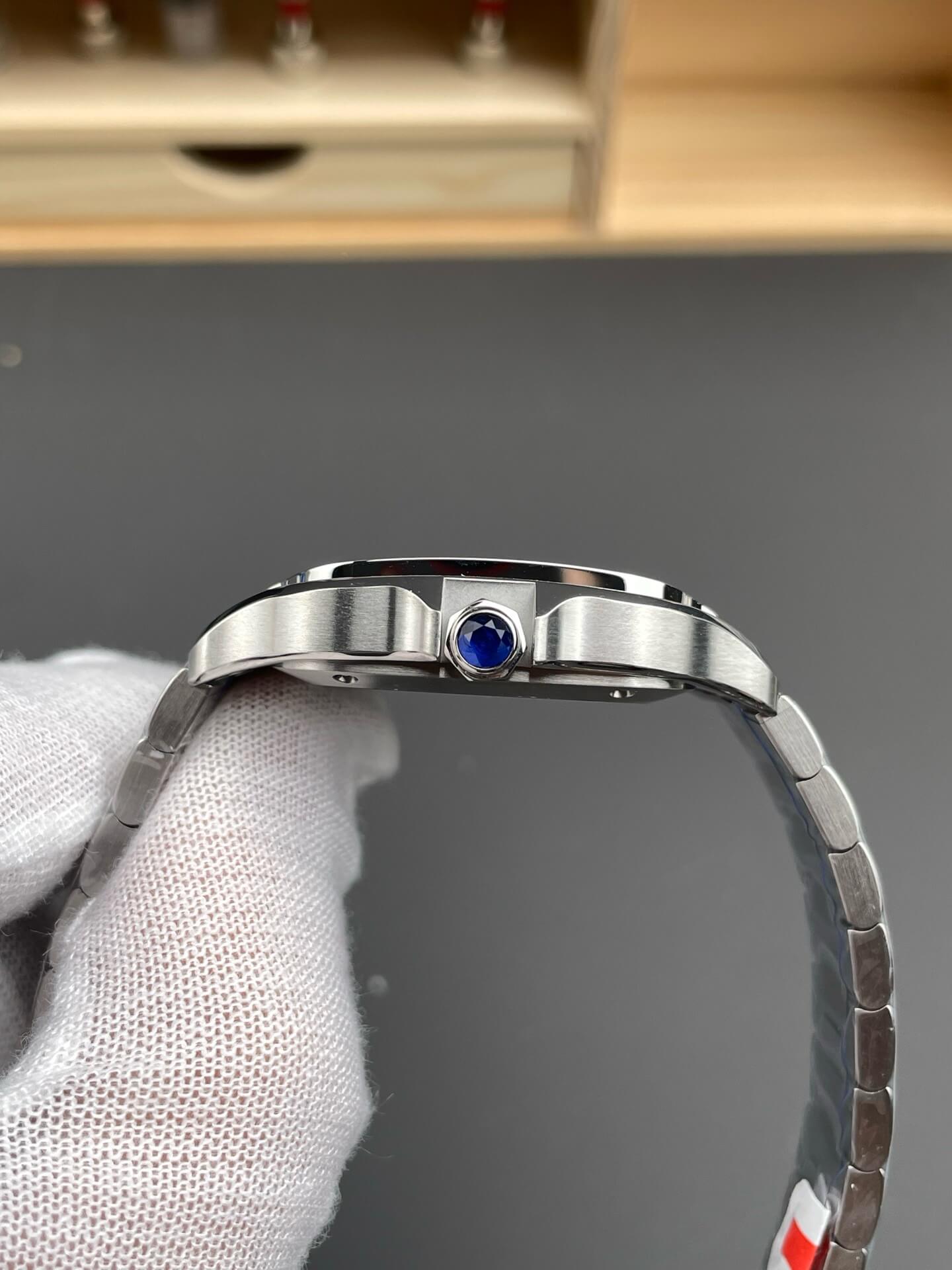 Cartier Replica Santos Super Clone Watch WSSA0029 Cartier Replica Santos Super Clone Watch WSSA0029