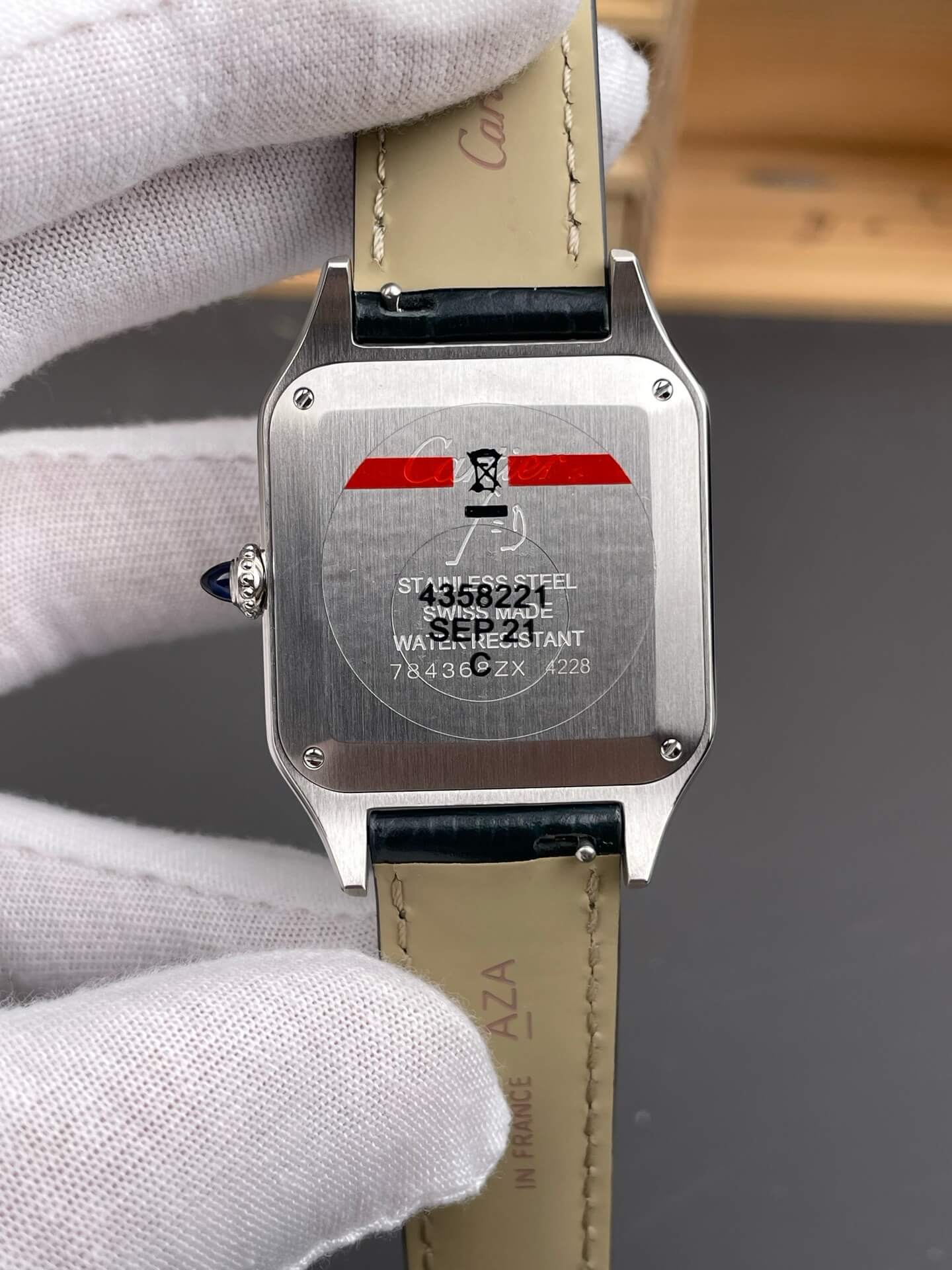 Cartier Replica Santos-Dumont Super Clone Watch WSSA0085 Cartier Replica Santos-Dumont Super Clone Watch WSSA0085