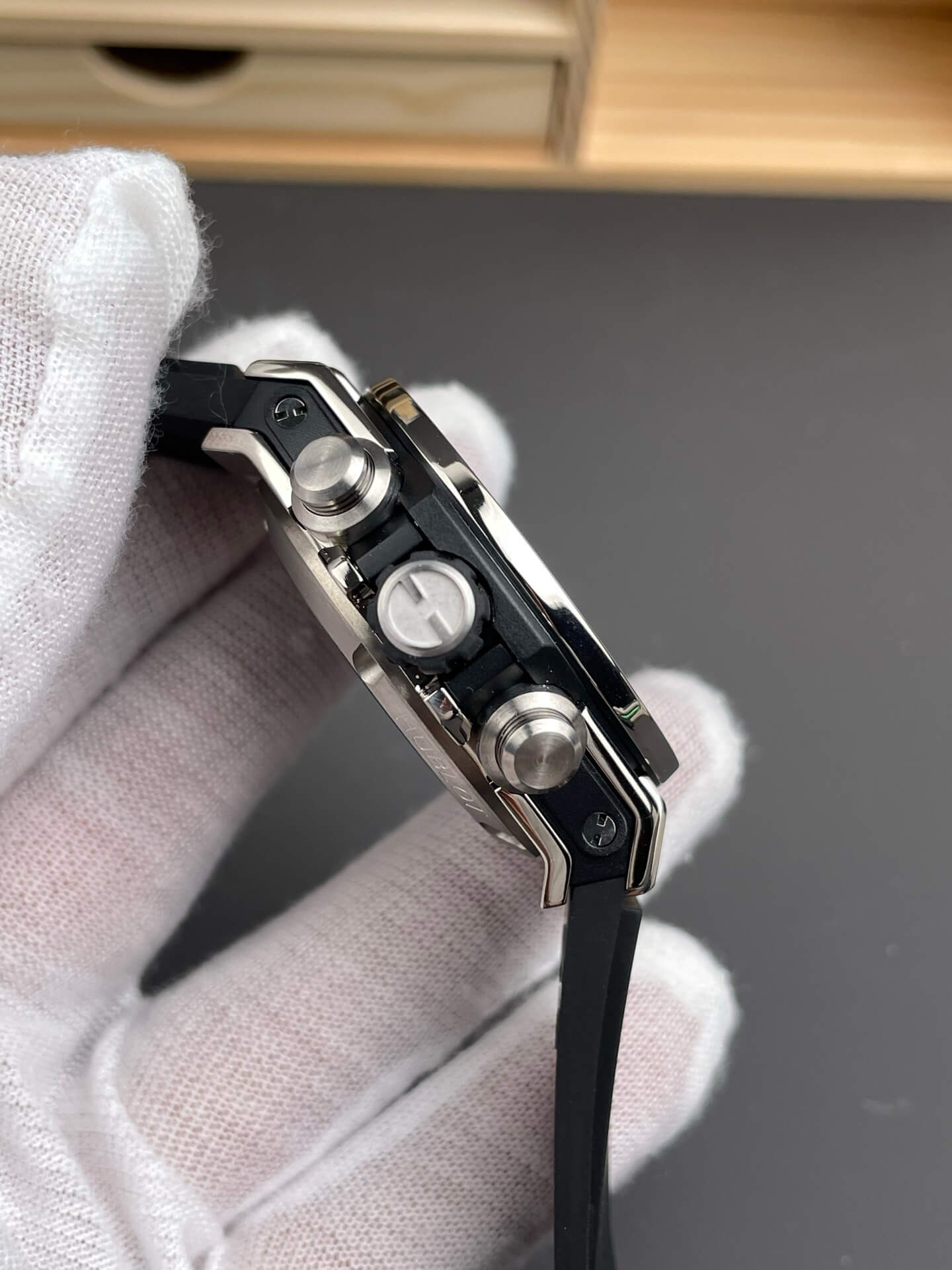 Hublot Replica Big Bang Unico Titanium Super Clone Watch 421.NX.1170.RX Hublot Replica Big Bang Unico Titanium Super Clone Watch 421.NX.1170.RX