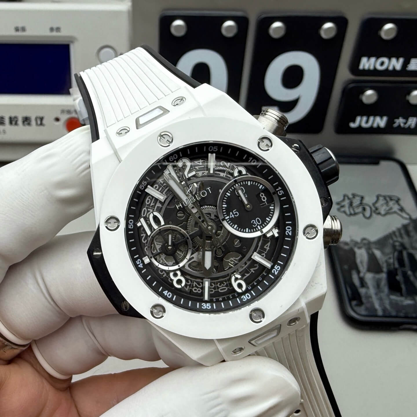 Hublot Replica Big Bang Unico White Ceramic Super Clone Watch 441.HX.1171.RX