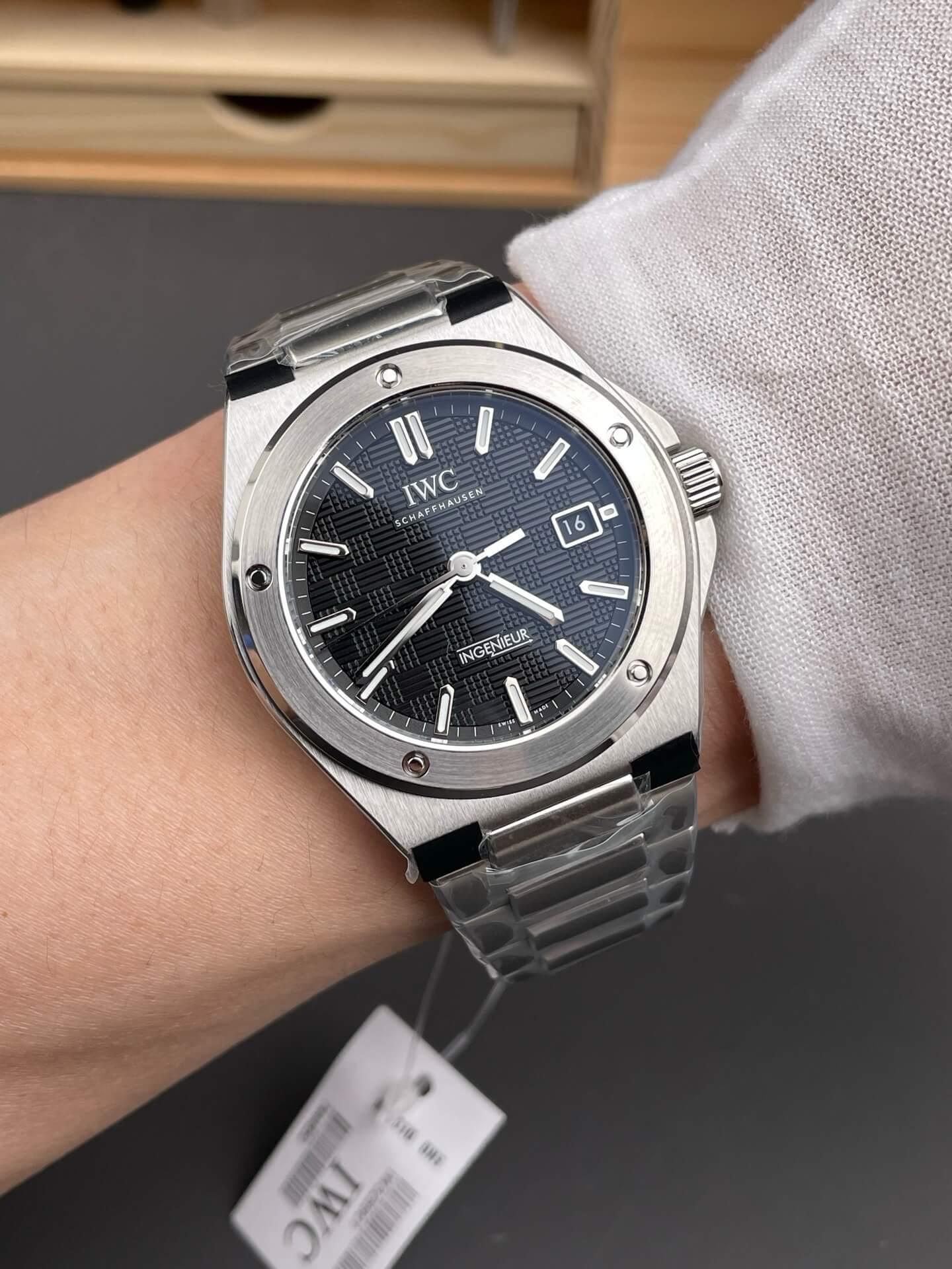 IWC Replica Ingenieur Automatic 40 Super Clone Watch IW328901 IWC Replica Ingenieur Automatic 40 Super Clone Watch IW328901