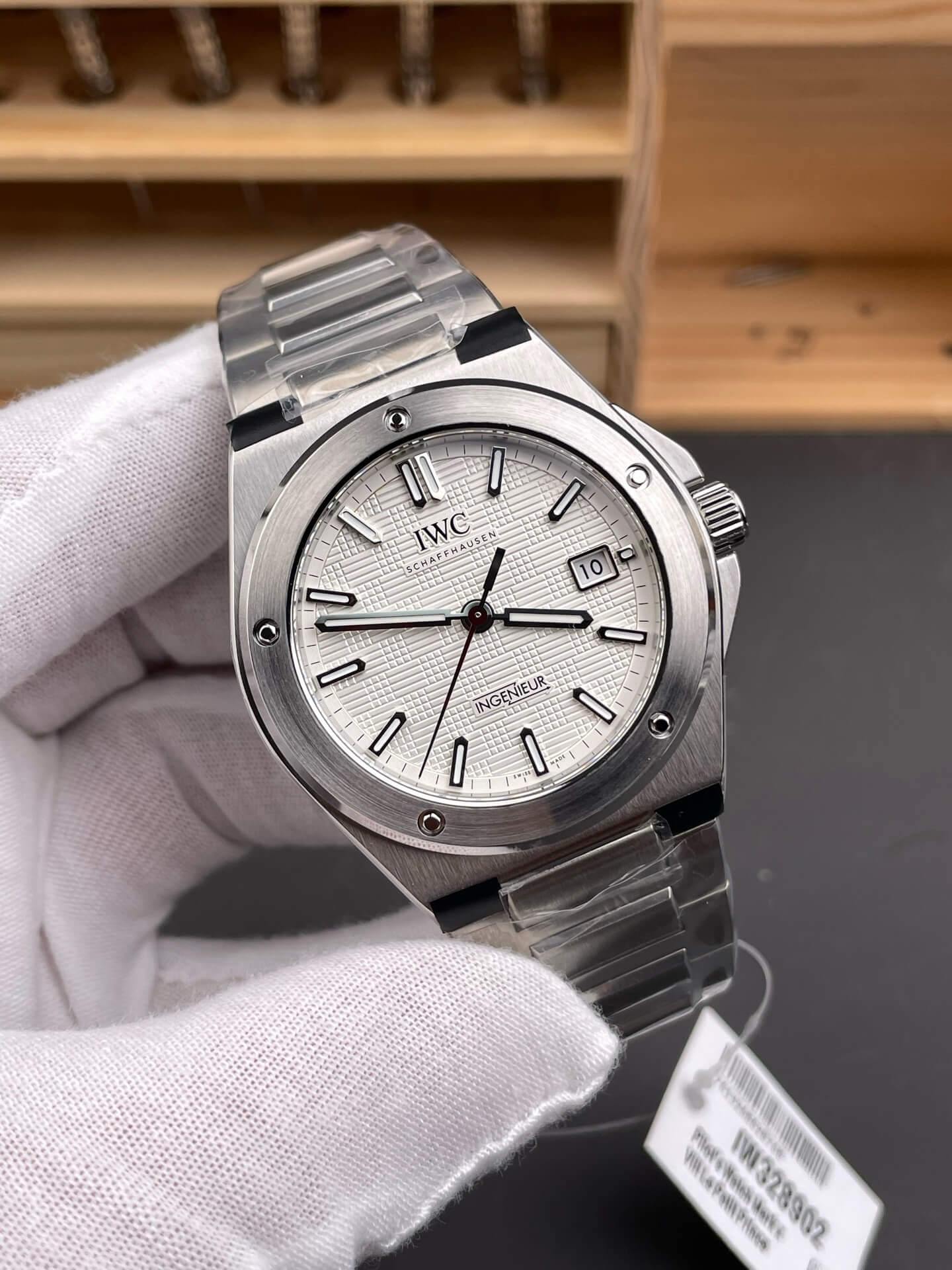 IWC Replica Ingenieur Automatic 40 Super Clone Watch IW328902 IWC Replica Ingenieur Automatic 40 Super Clone Watch IW328902