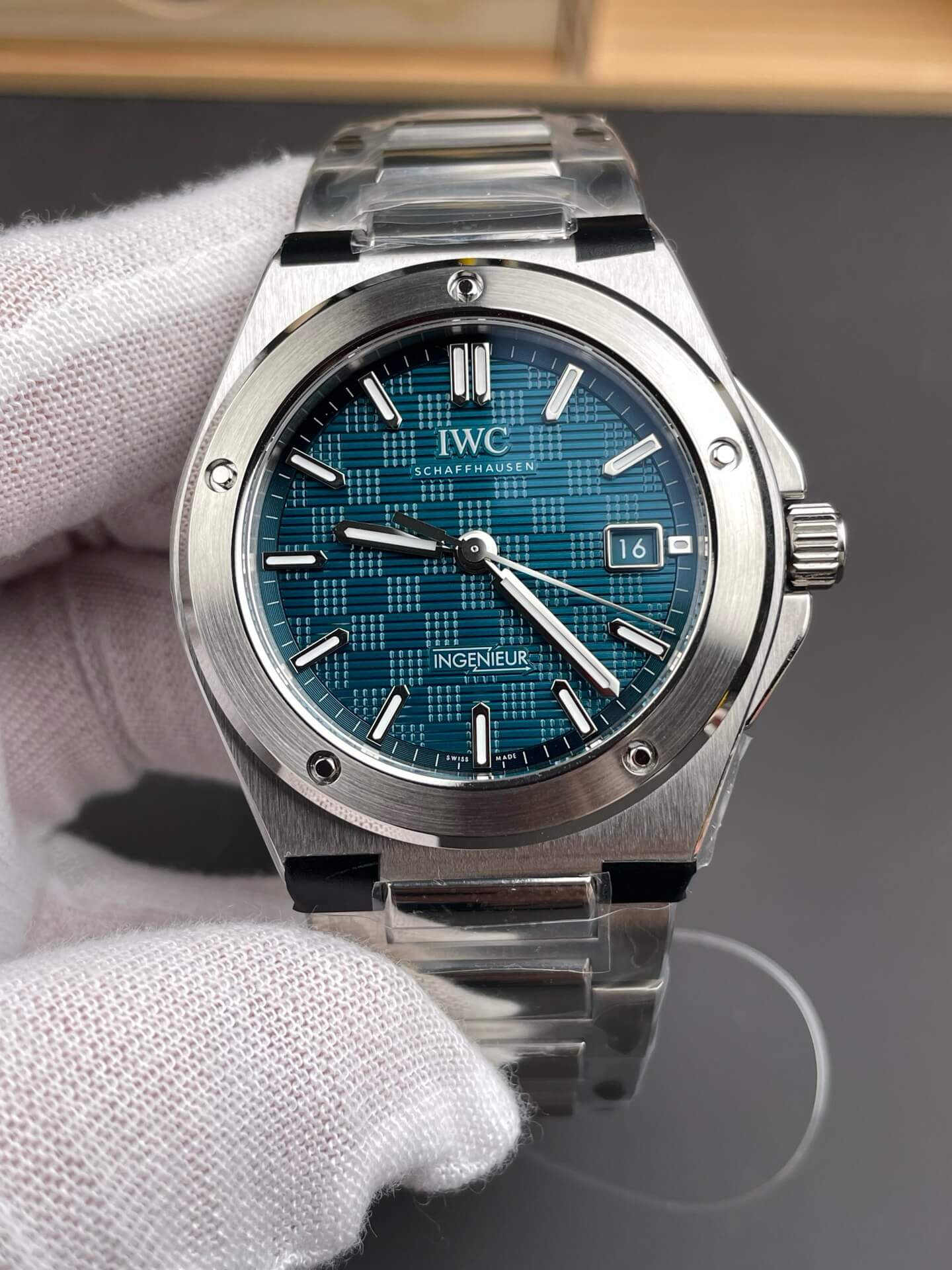 IWC Replica Ingenieur Automatic 40 Super Clone Watch IW328903 IWC Replica Ingenieur Automatic 40 Super Clone Watch IW328903