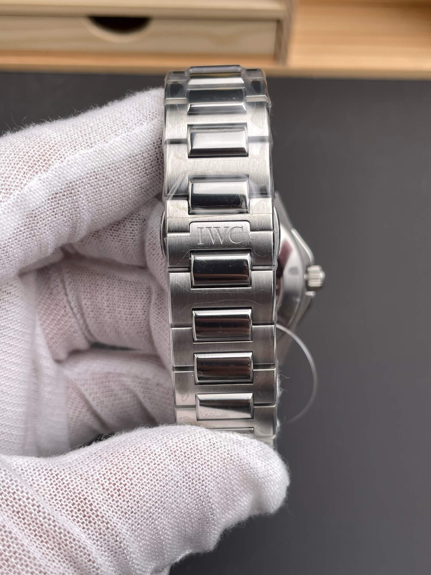 IWC Replica Ingenieur Automatic 40 Super Clone Watch IW328903 IWC Replica Ingenieur Automatic 40 Super Clone Watch IW328903