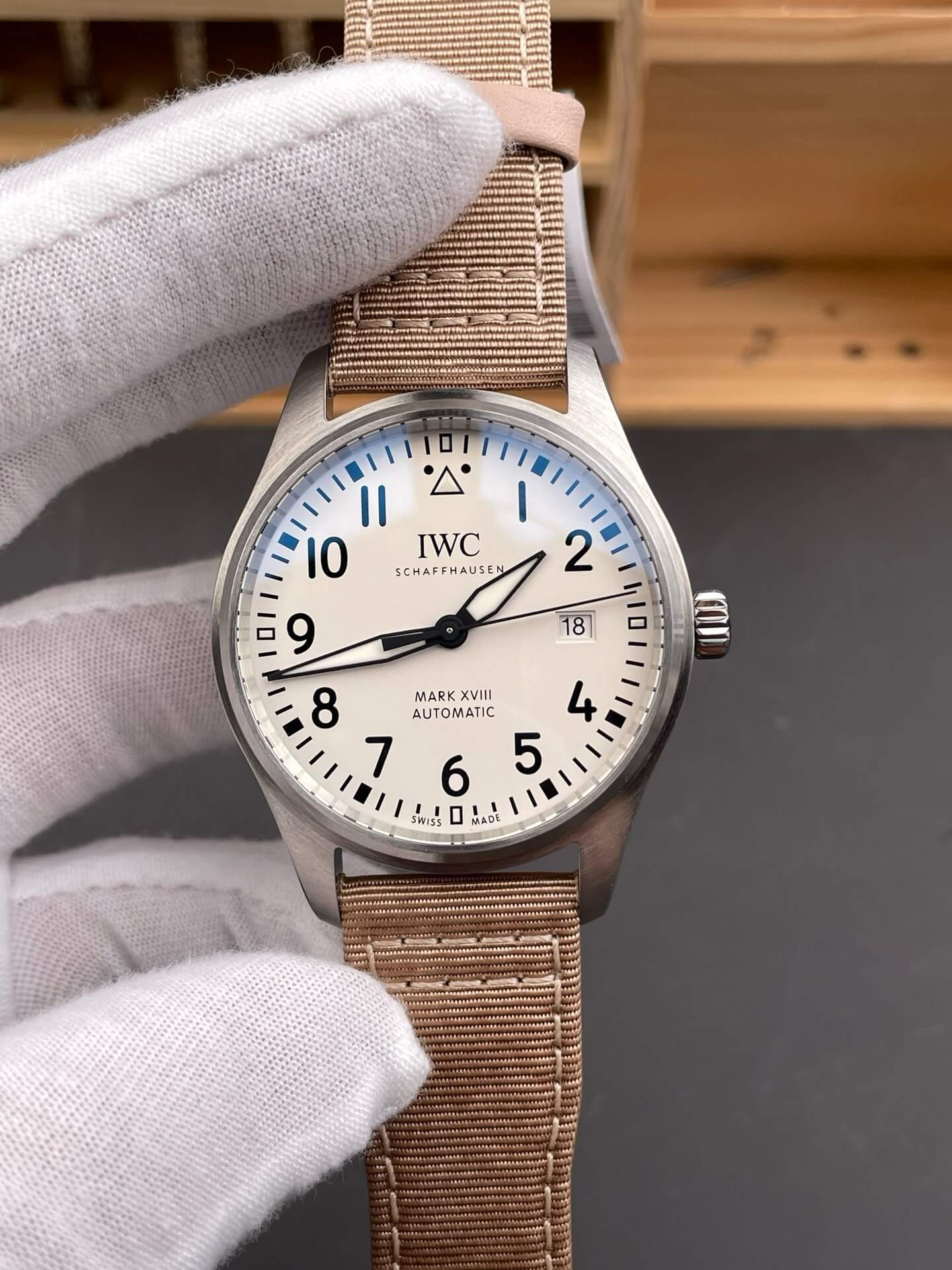 IWC Replica Pilot Mark XVIII Super Clone Watch IW327017 IWC Replica Pilot Mark XVIII Super Clone Watch IW327017
