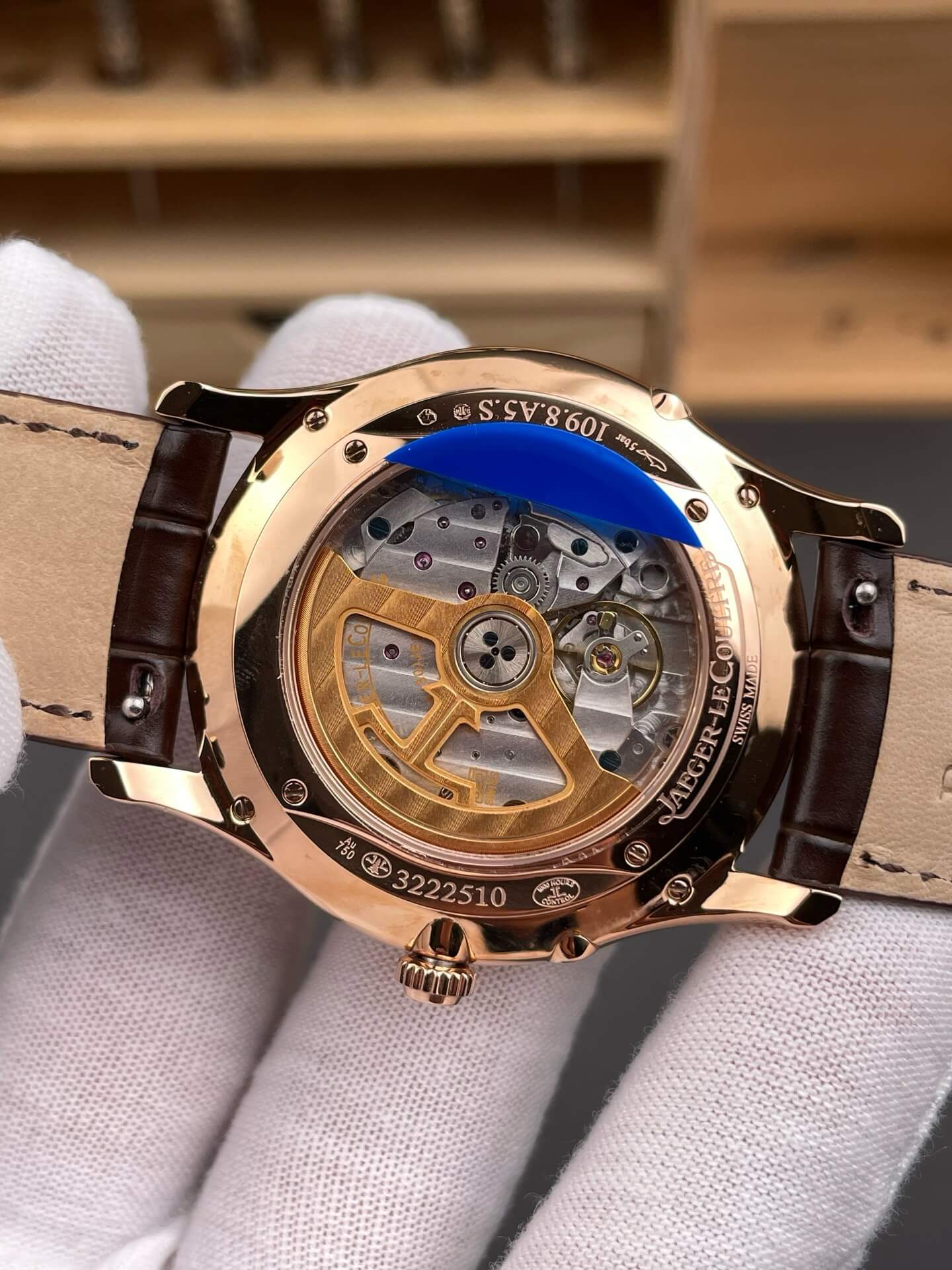 Jaeger-LeCoultre Replica Master Ultra Thin Moon Super Clone Watch Q1362510 Jaeger-LeCoultre Replica Master Ultra Thin Moon Super Clone Watch Q1362510
