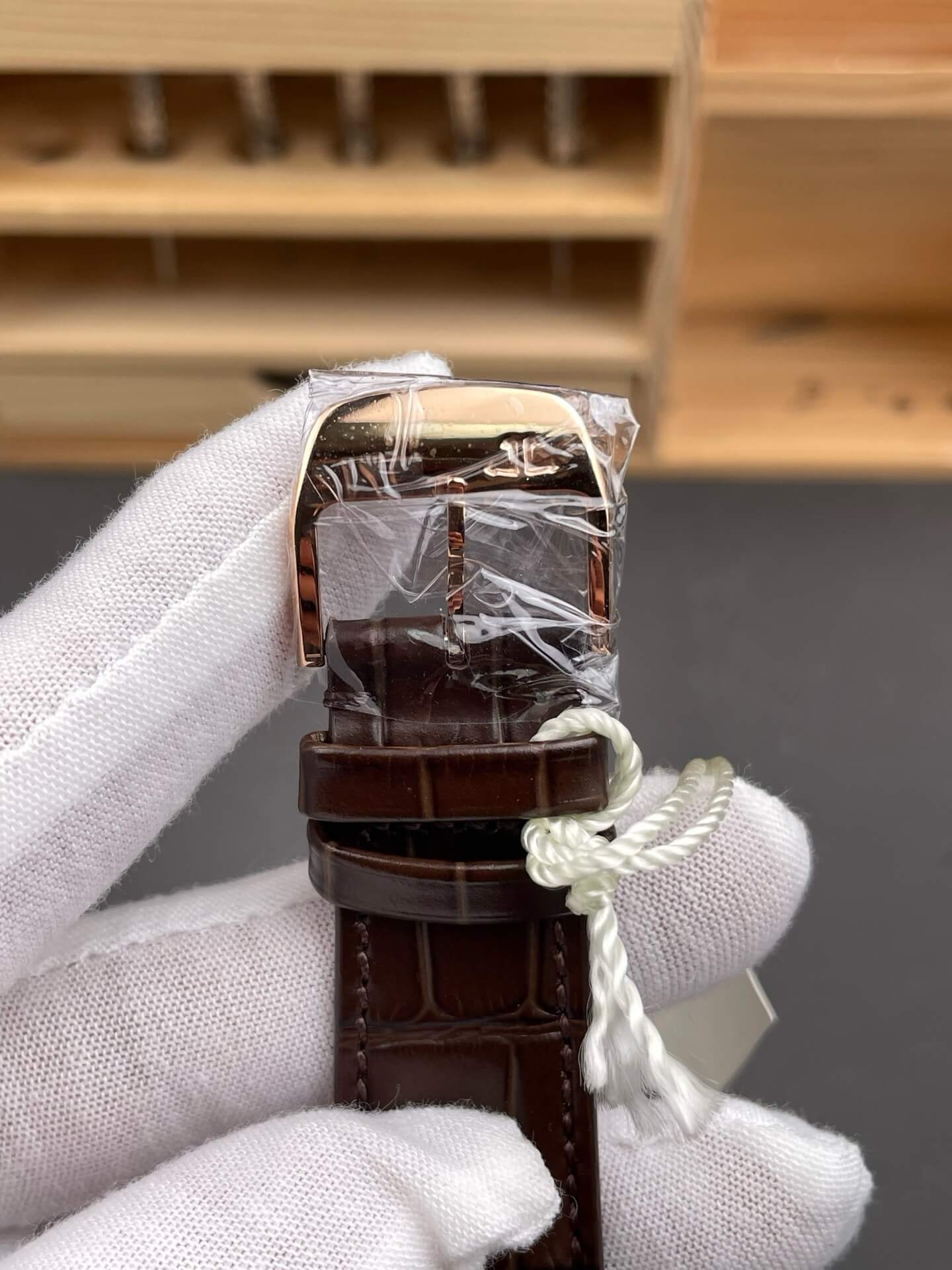 Jaeger-LeCoultre Replica Master Ultra Thin Moon Super Clone Watch Q1362510 Jaeger-LeCoultre Replica Master Ultra Thin Moon Super Clone Watch Q1362510