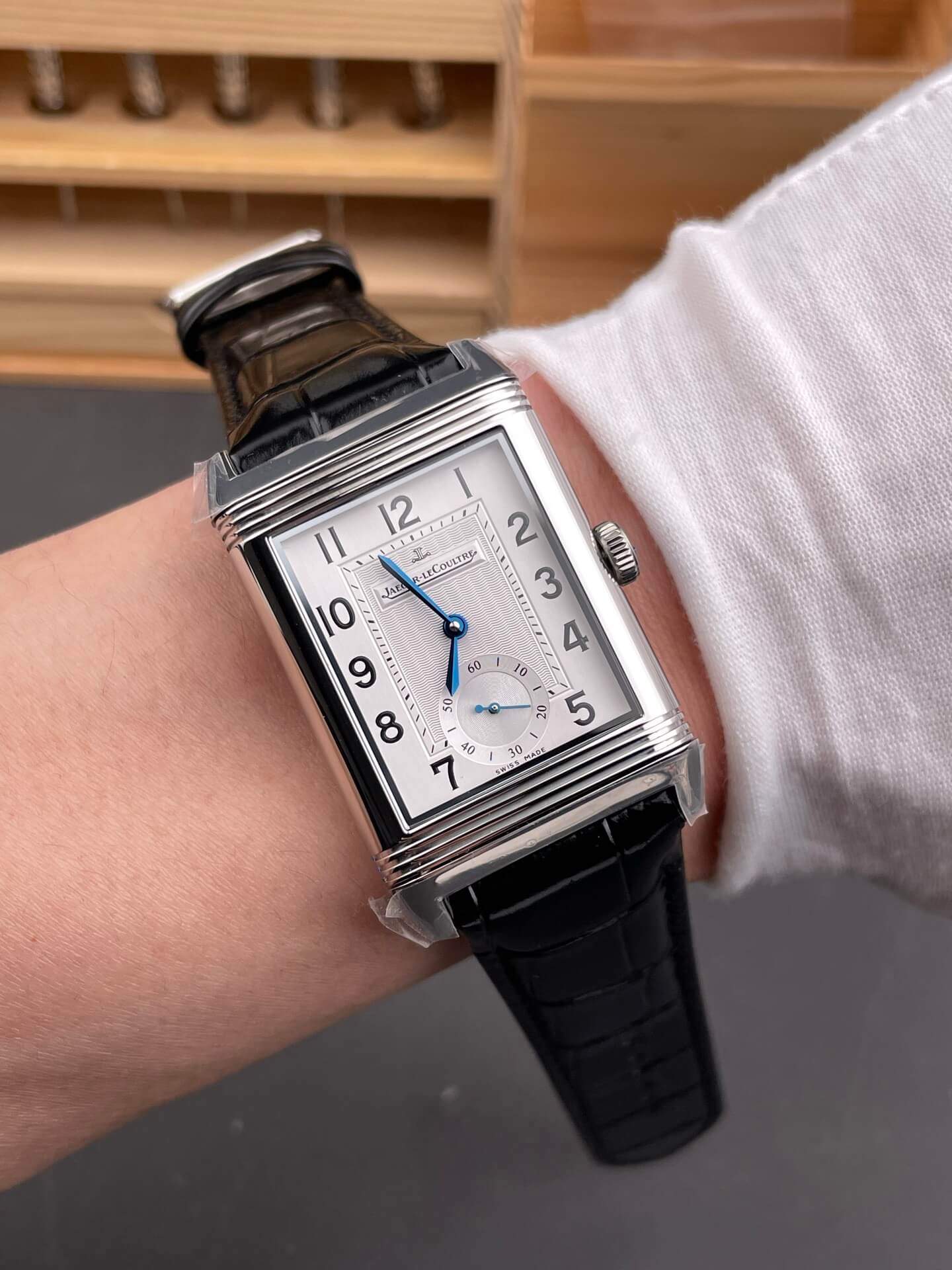 Jaeger-LeCoultre Replica Reverso Classic Duoface Small Seconds Super Clone Watch Q2718411
