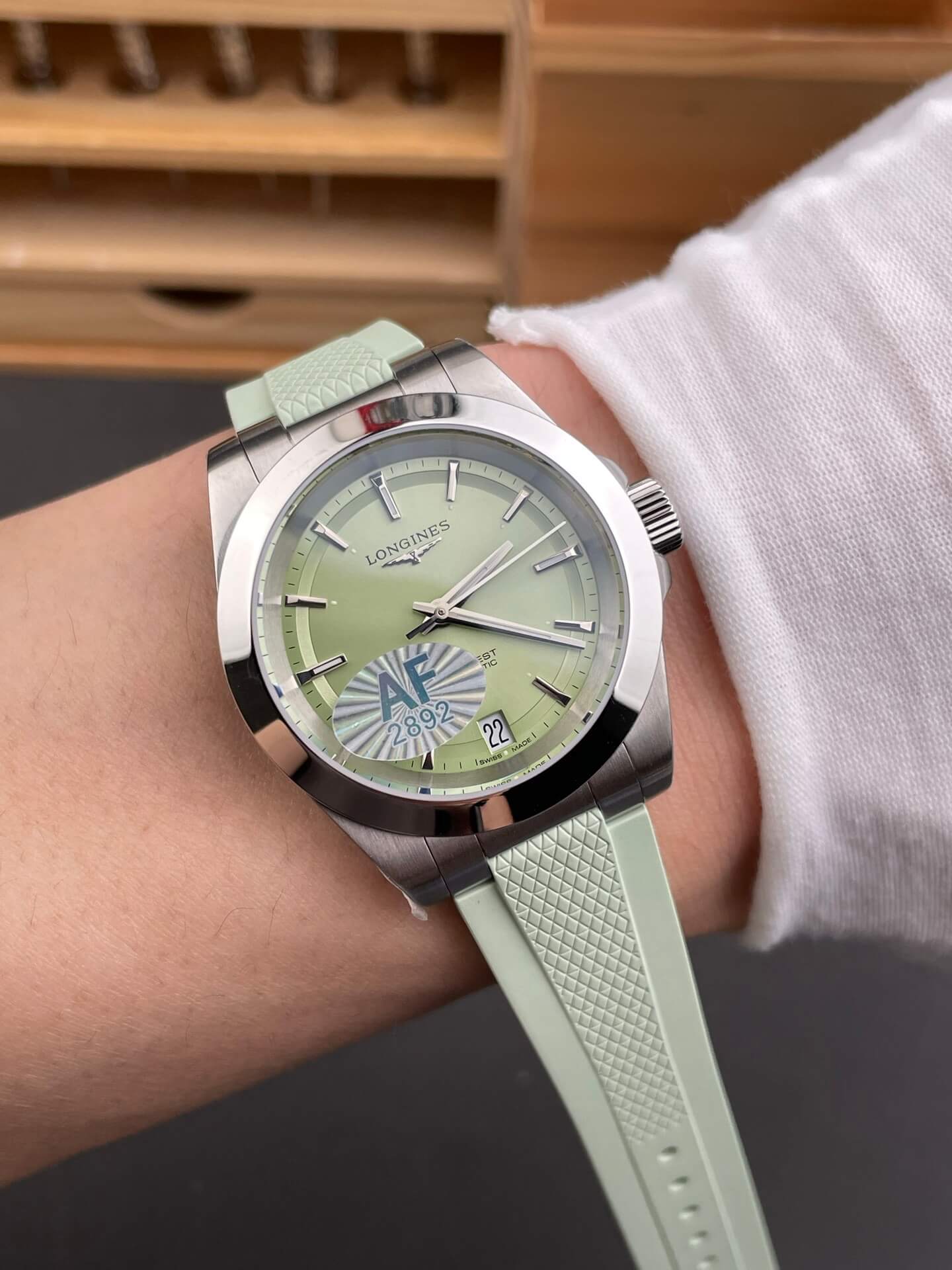 Longines Replica Conquest Super Clone Watch L3.430.4.02.9