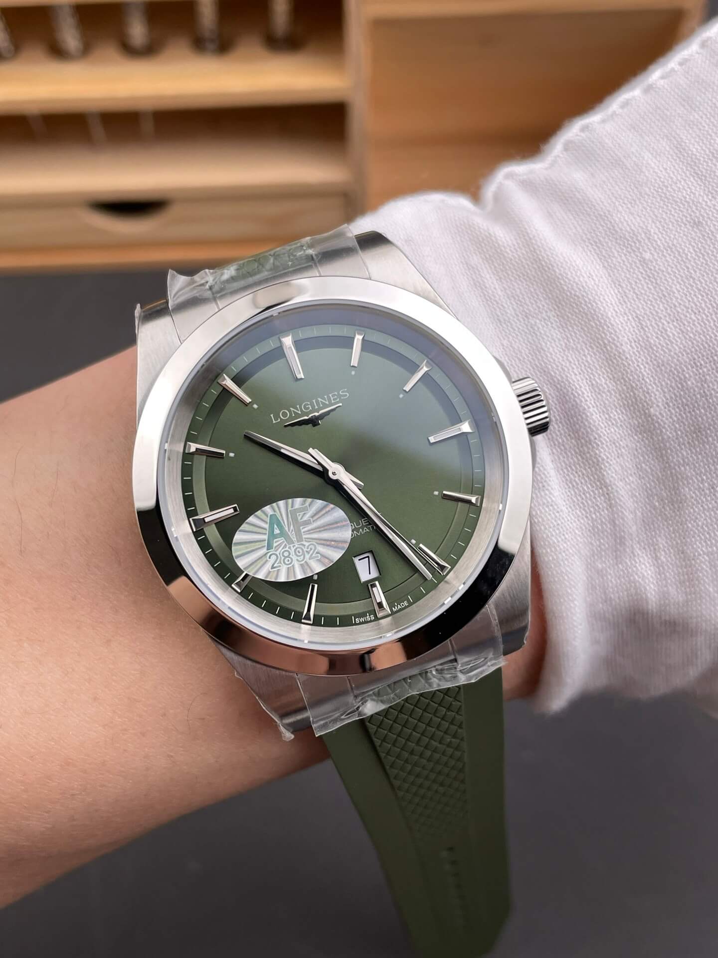 Longines Replica Conquest Super Clone Watch L3.830.4.02.9