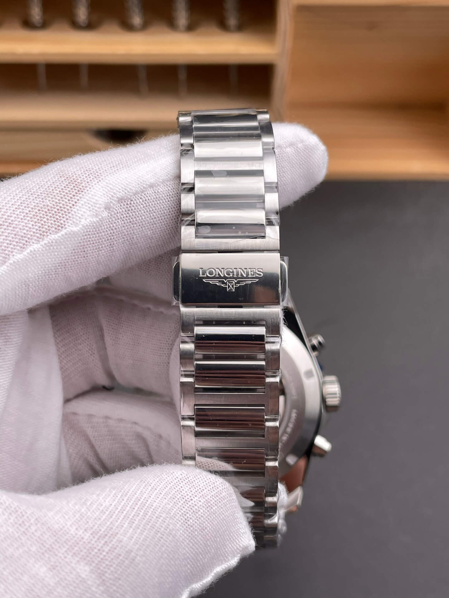 Longines Replica Conquest Chronograph Super Clone Watch L3.835.4.32.6