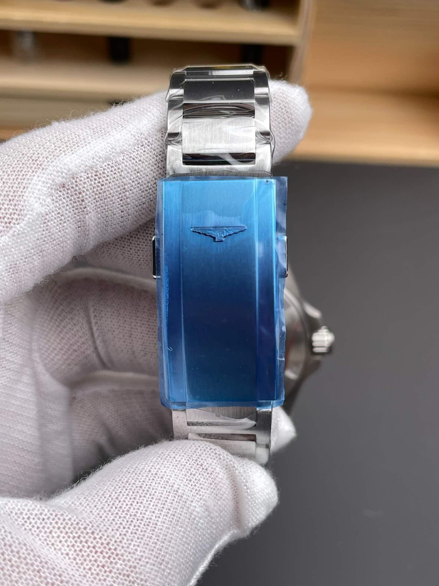 Longines Replica Hydroconquest GMT Super Clone Watch L3.790.4.66.6