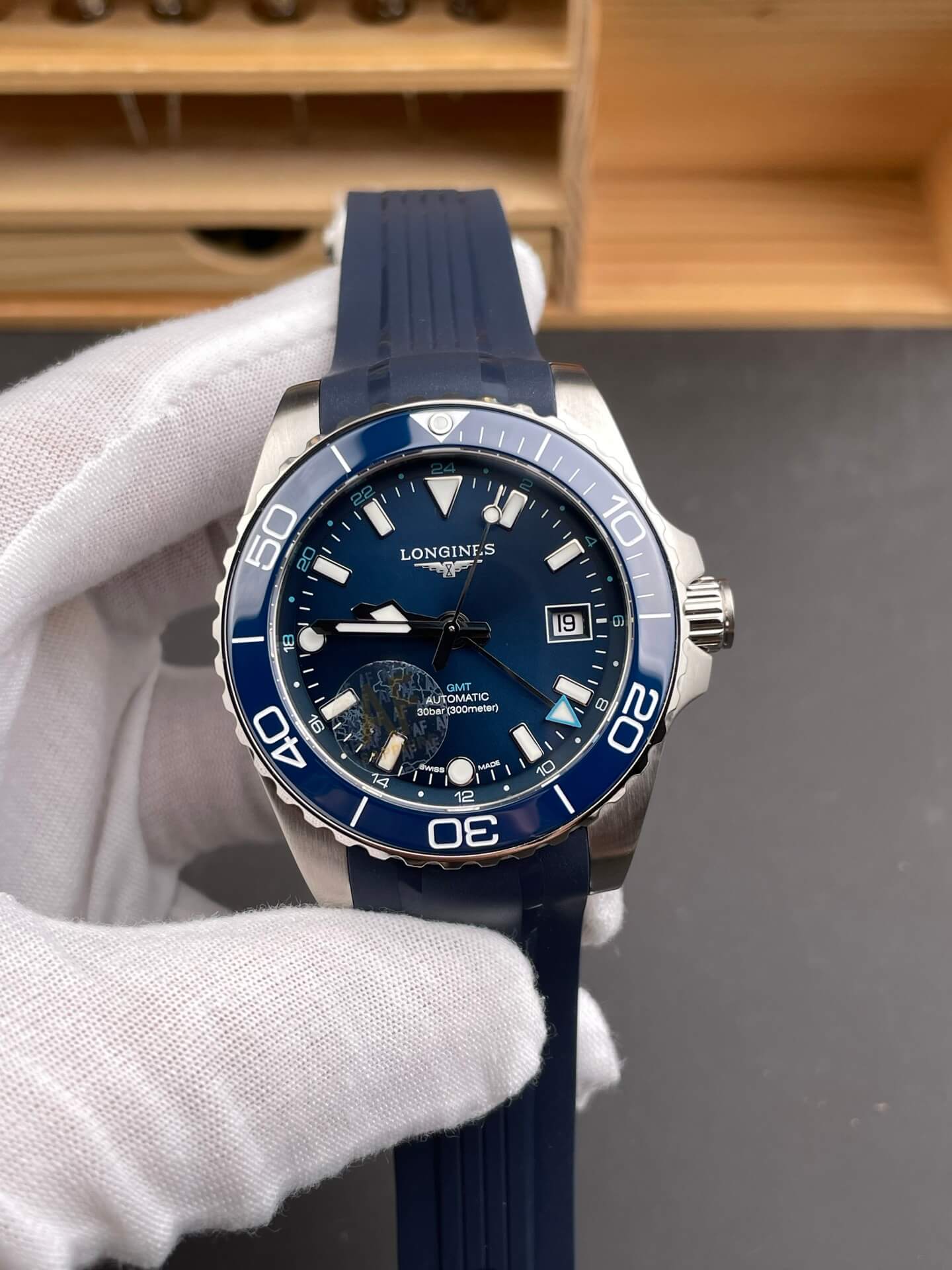 Longines Replica Hydroconquest GMT Super Clone Watch L3.790.4.96.9