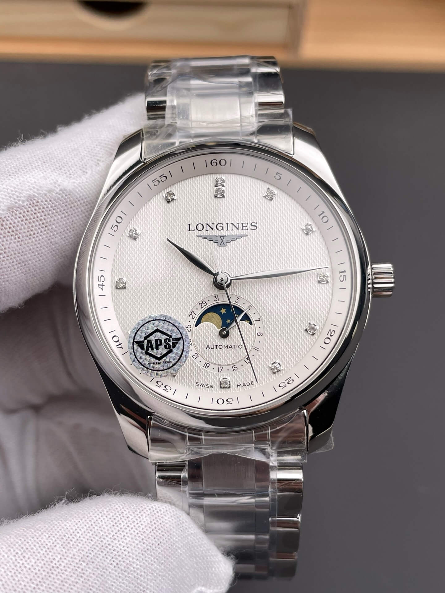 Longines Replica Master Collection Moonphase Super Clone Watch L2.909.4.77.6 Longines Replica Master Collection Moonphase Super Clone Watch L2.909.4.77.6