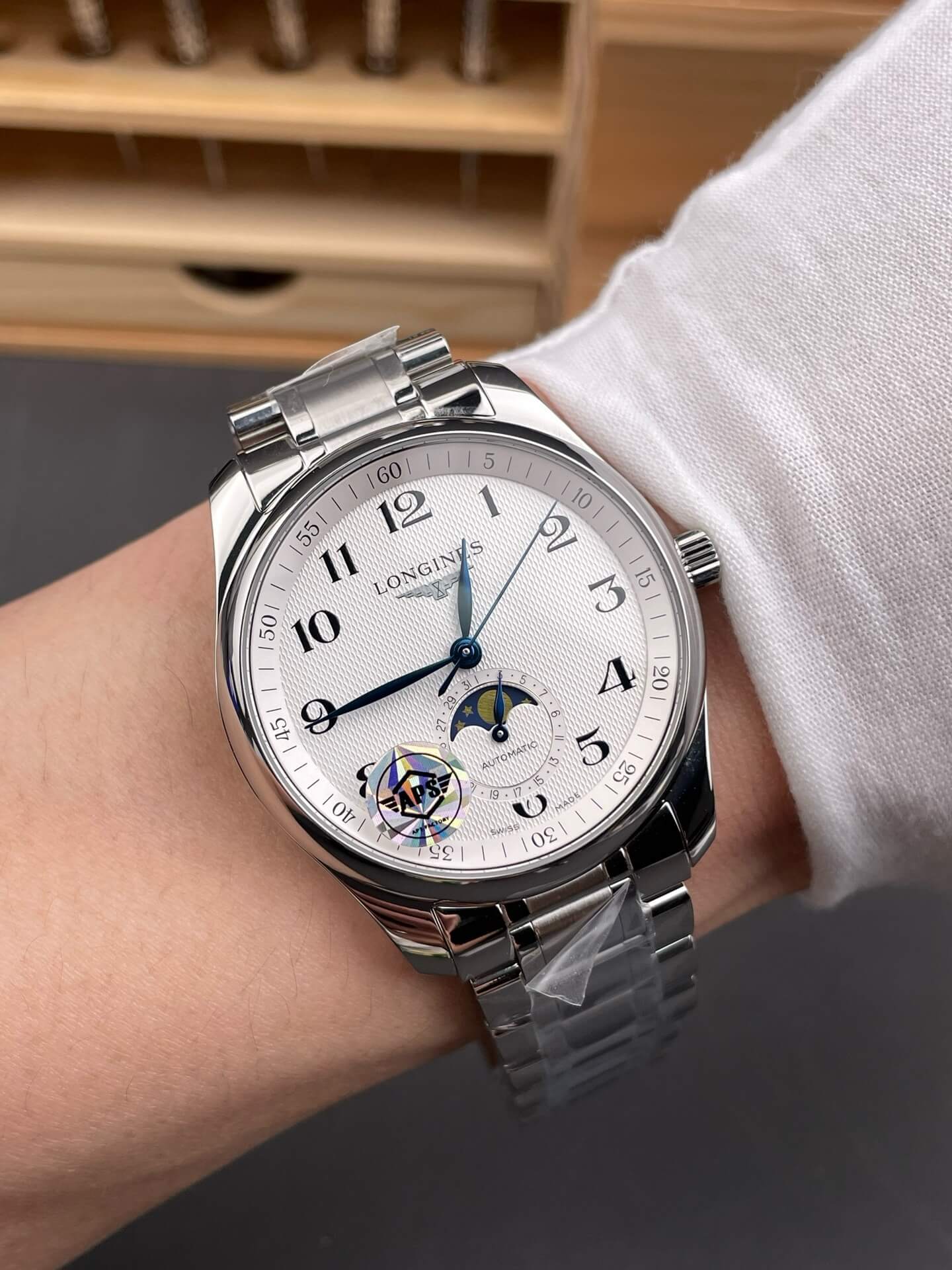 Longines Replica Master Collection Moonphase Super Clone Watch L2.909.4.78.6 Longines Replica Master Collection Moonphase Super Clone Watch L2.909.4.78.6