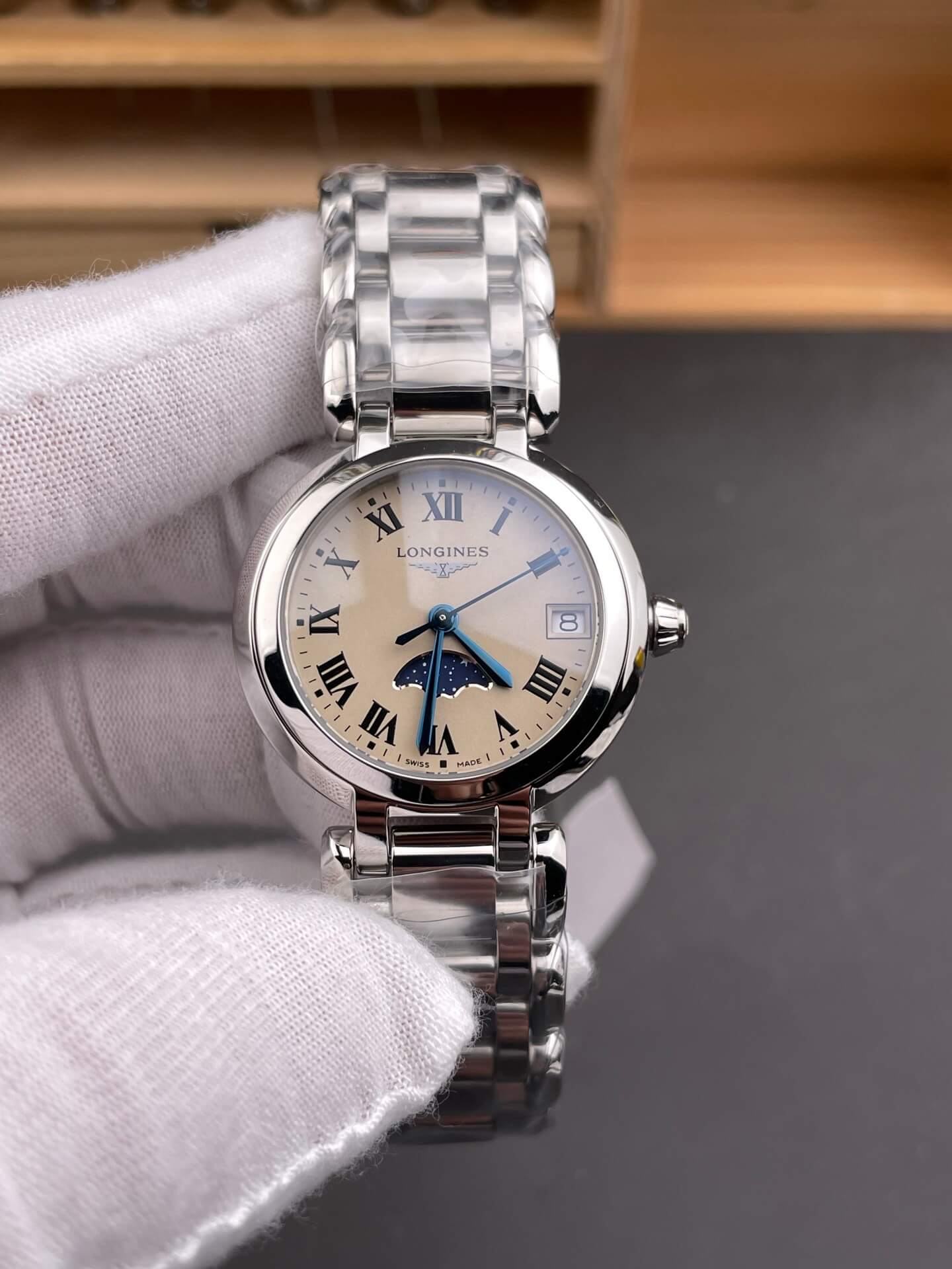 Longines Replica Primaluna Moonphase Super Clone Watch L8.115.4.71.6