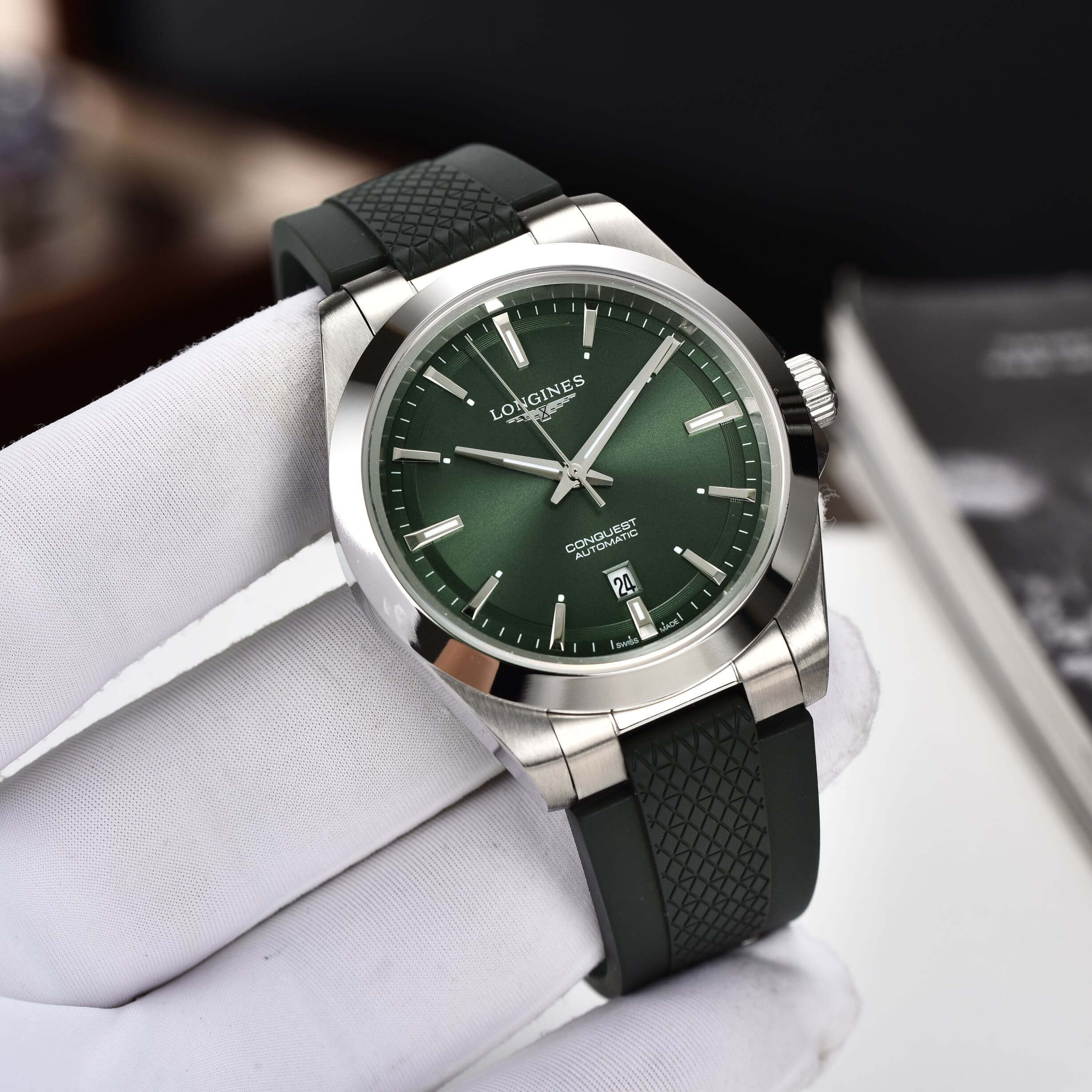 Longines Replica Conquest Watch L3.830.4.02.9