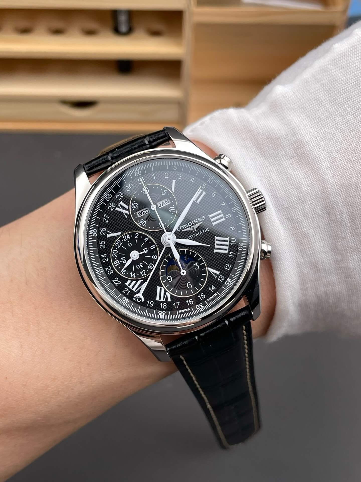 Longines Replica Master Collection Chronograph Moon Phase Super Clone Watch L2.673.4.51.7