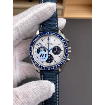 Omega Replica Speedmaster “Silver Snoopy Award” 50th Anniversary High Quality Watch 31032425002001