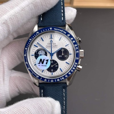 Omega Replica Speedmaster “Silver Snoopy Award” 50th Anniversary High Quality Watch 31032425002001