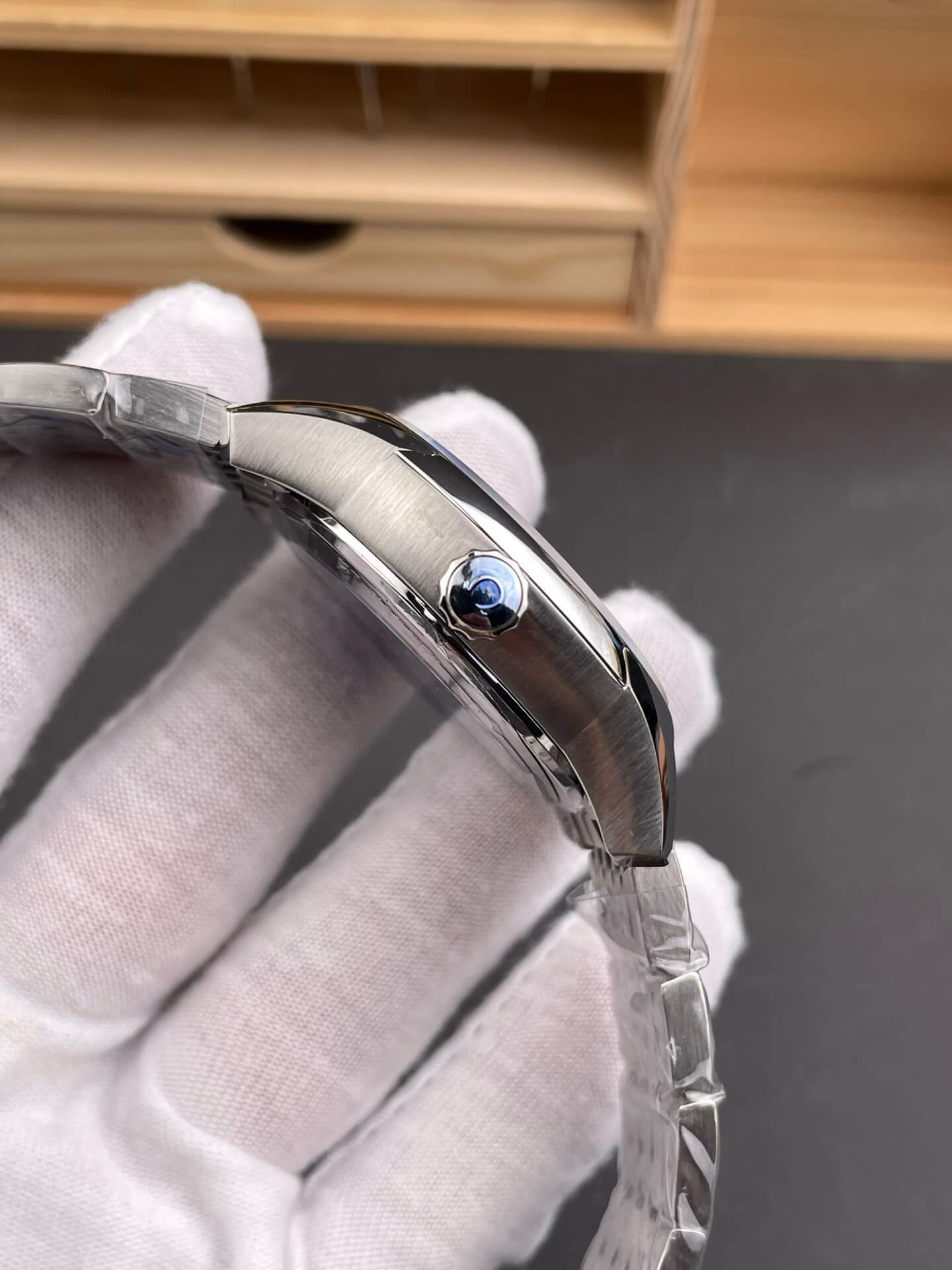 Omega Replica De Ville Super Clone Watch 43110412102001