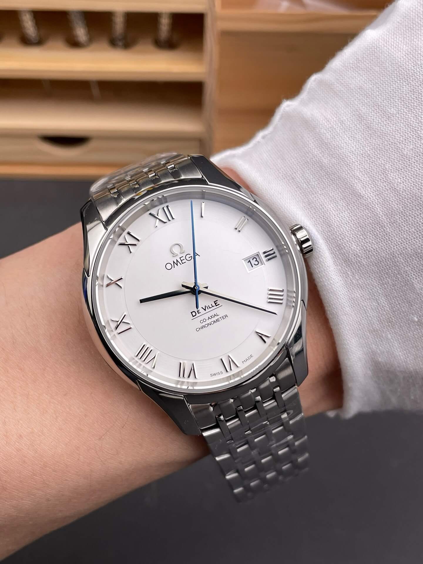 Omega Replica De Ville Super Clone Watch 43110412102001