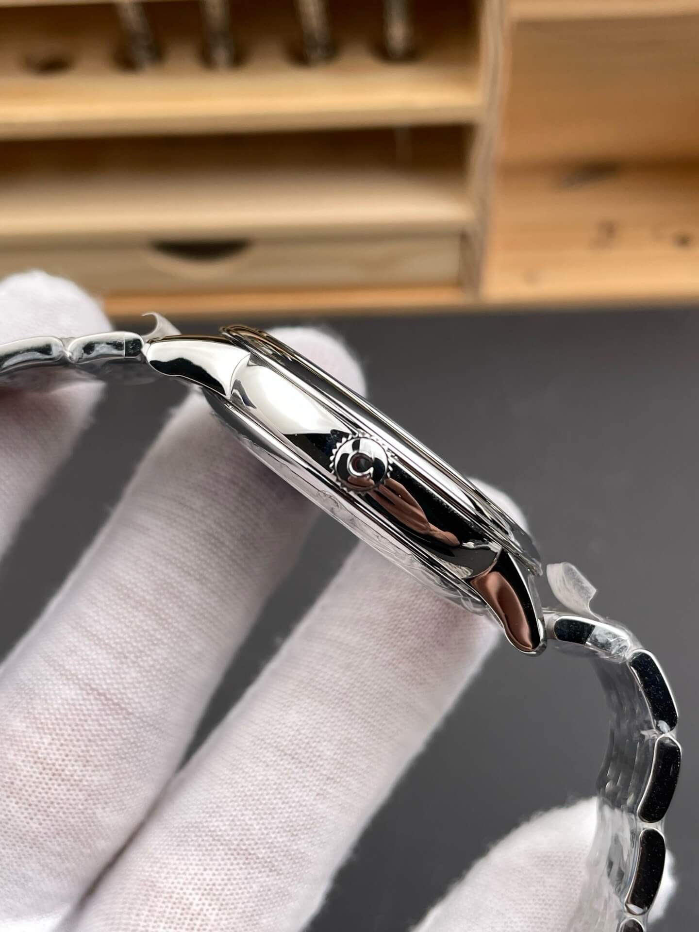 Omega Replica De Ville Prestige Super Clone Watch 43410402003001