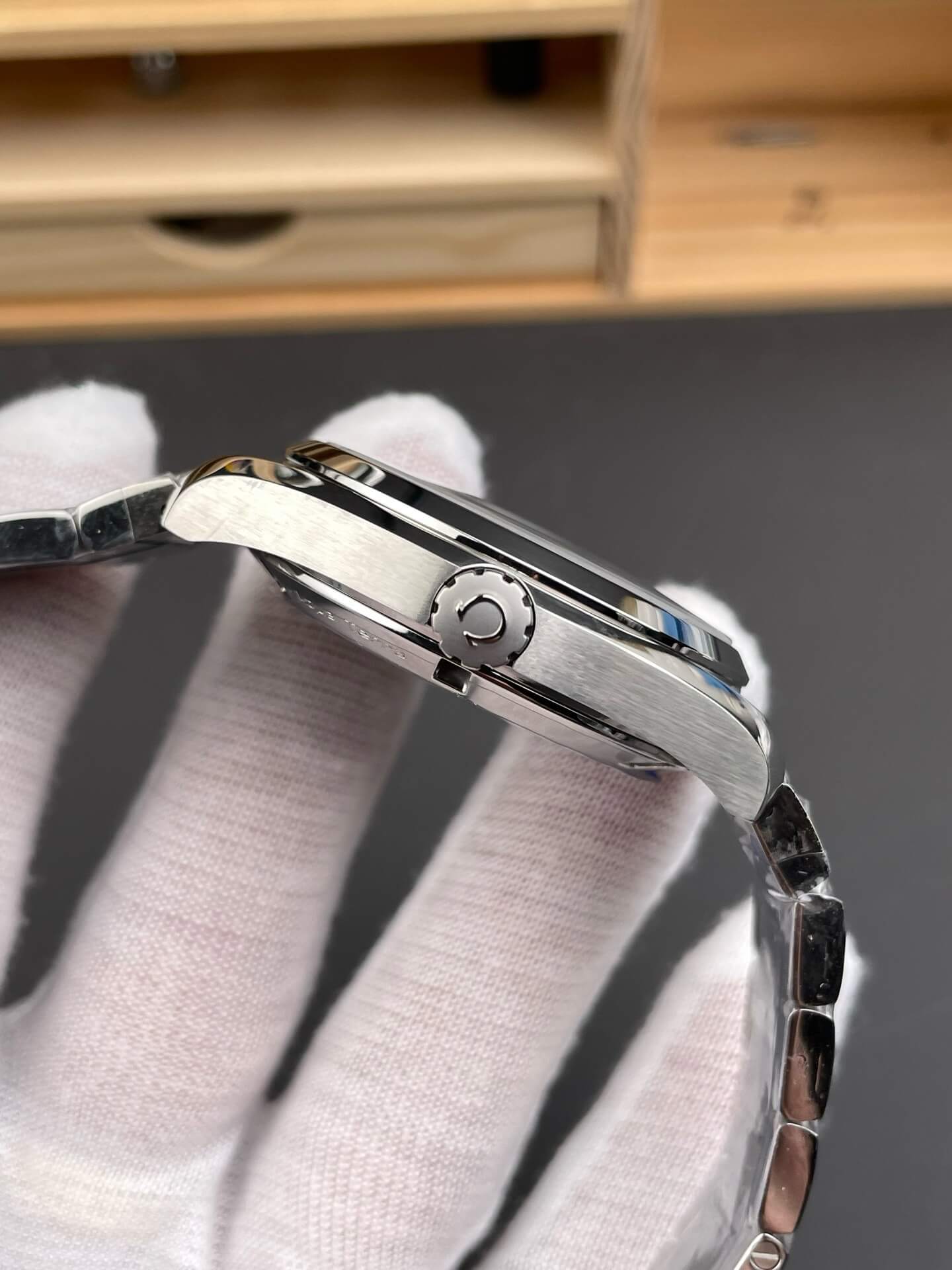 Omega Replica Seamaster Aqua Terra 150M Super Clone Watch 23110422101002 Omega Replica Seamaster Aqua Terra 150M Super Clone Watch 23110422101002