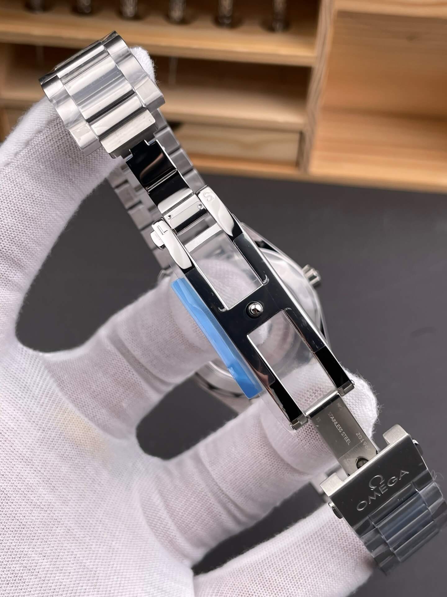 Omega Replica Seamaster Aqua Terra 150M Super Clone Watch 22010382001004