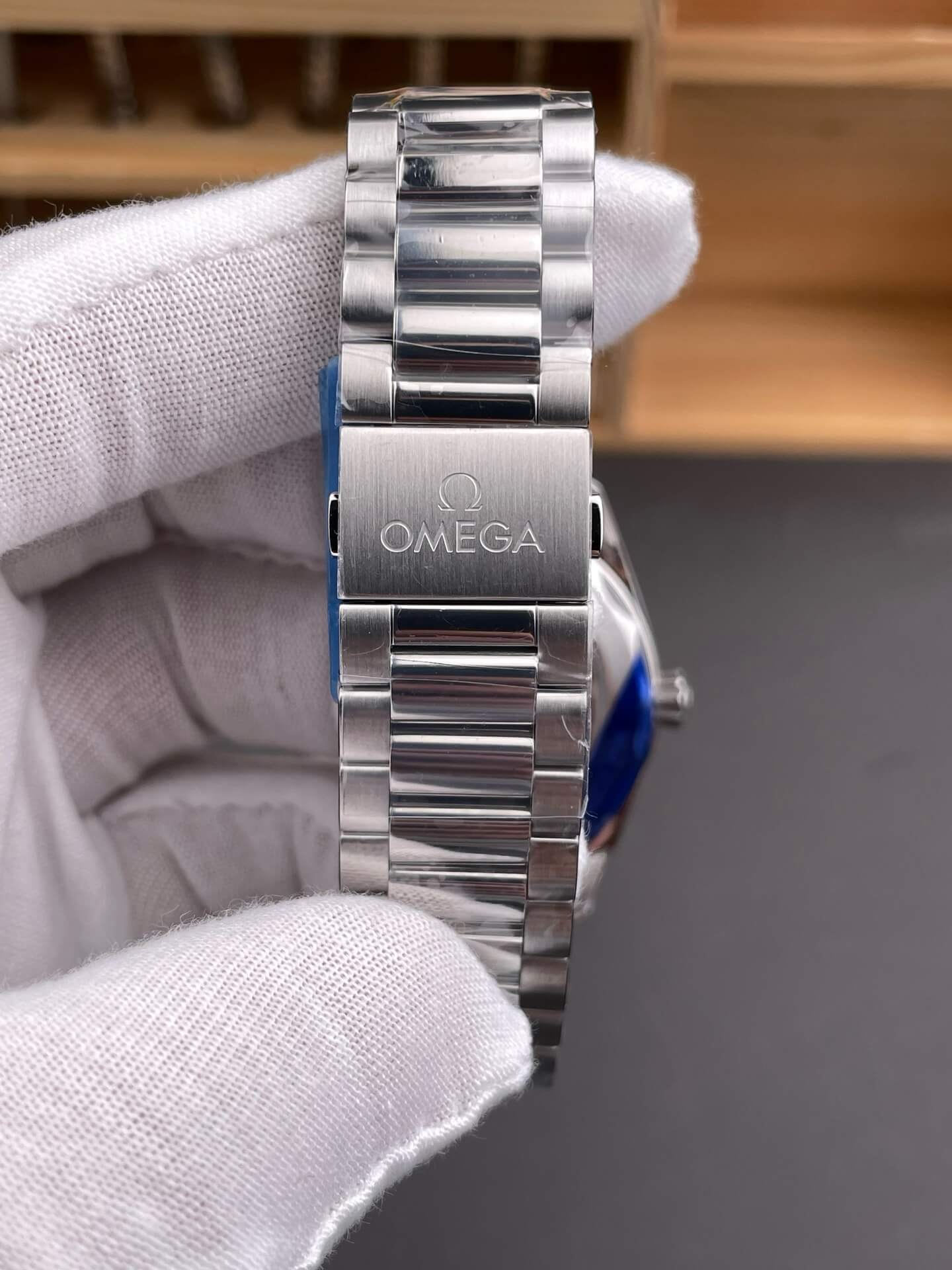 Omega Replica Seamaster Aqua Terra 150M Super Clone Watch 22010382003005
