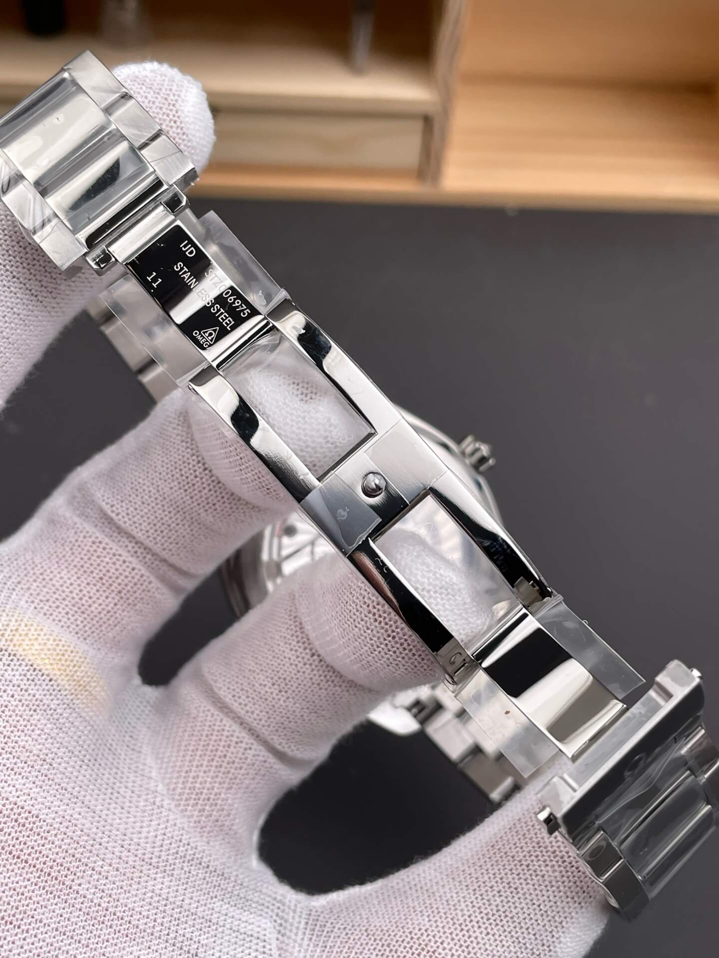 Omega Replica Seamaster Aqua Terra 150M Super Clone Watch 22010412101001 Omega Replica Seamaster Aqua Terra 150M Super Clone Watch 22010412101001